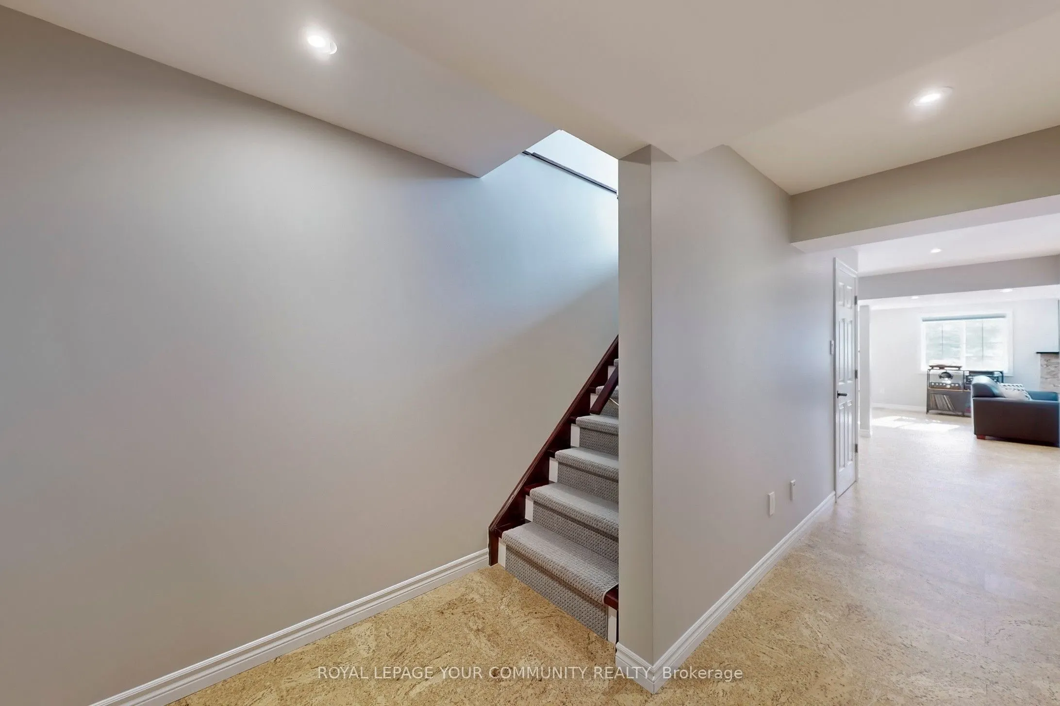 10 Reddington Drive, #6