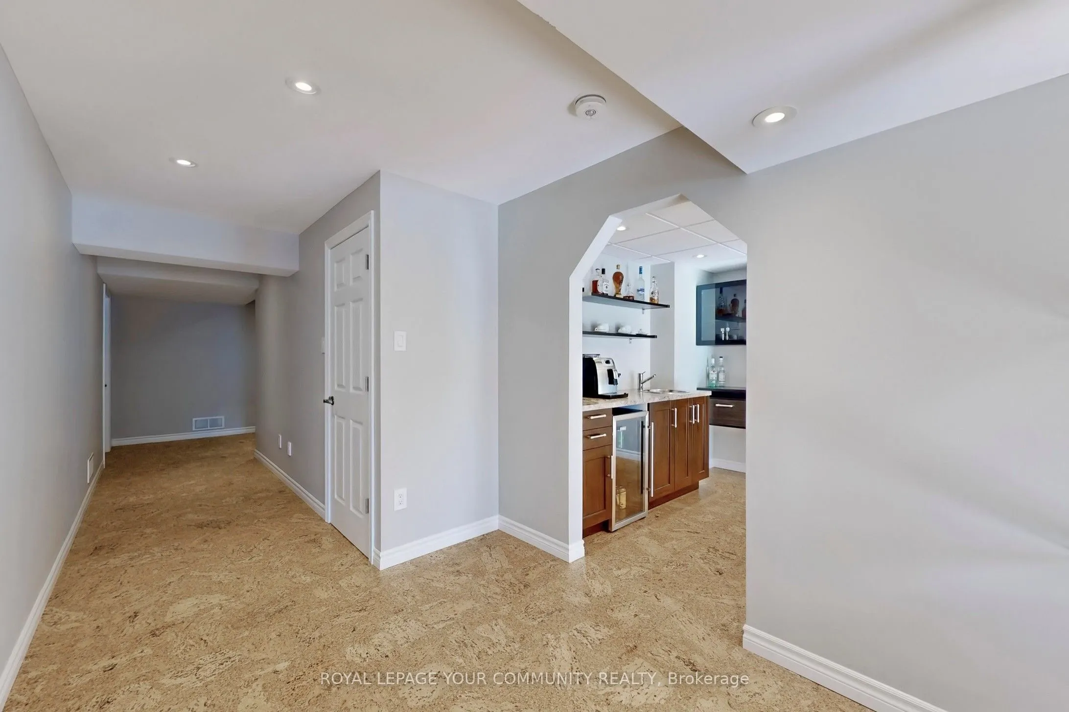 10 Reddington Drive, #6