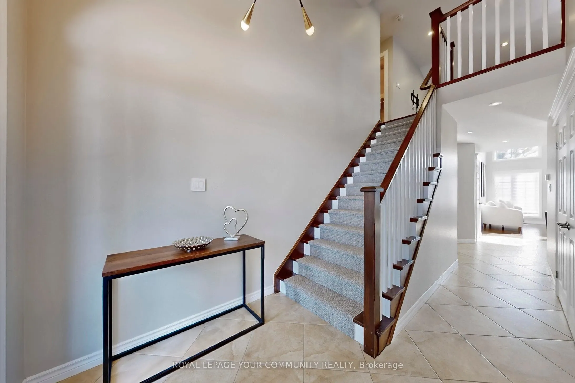 10 Reddington Drive, #6