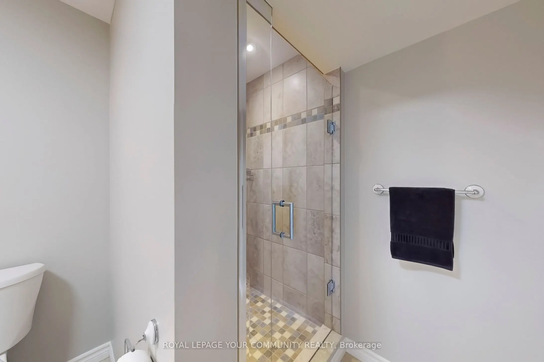10 Reddington Drive, #6