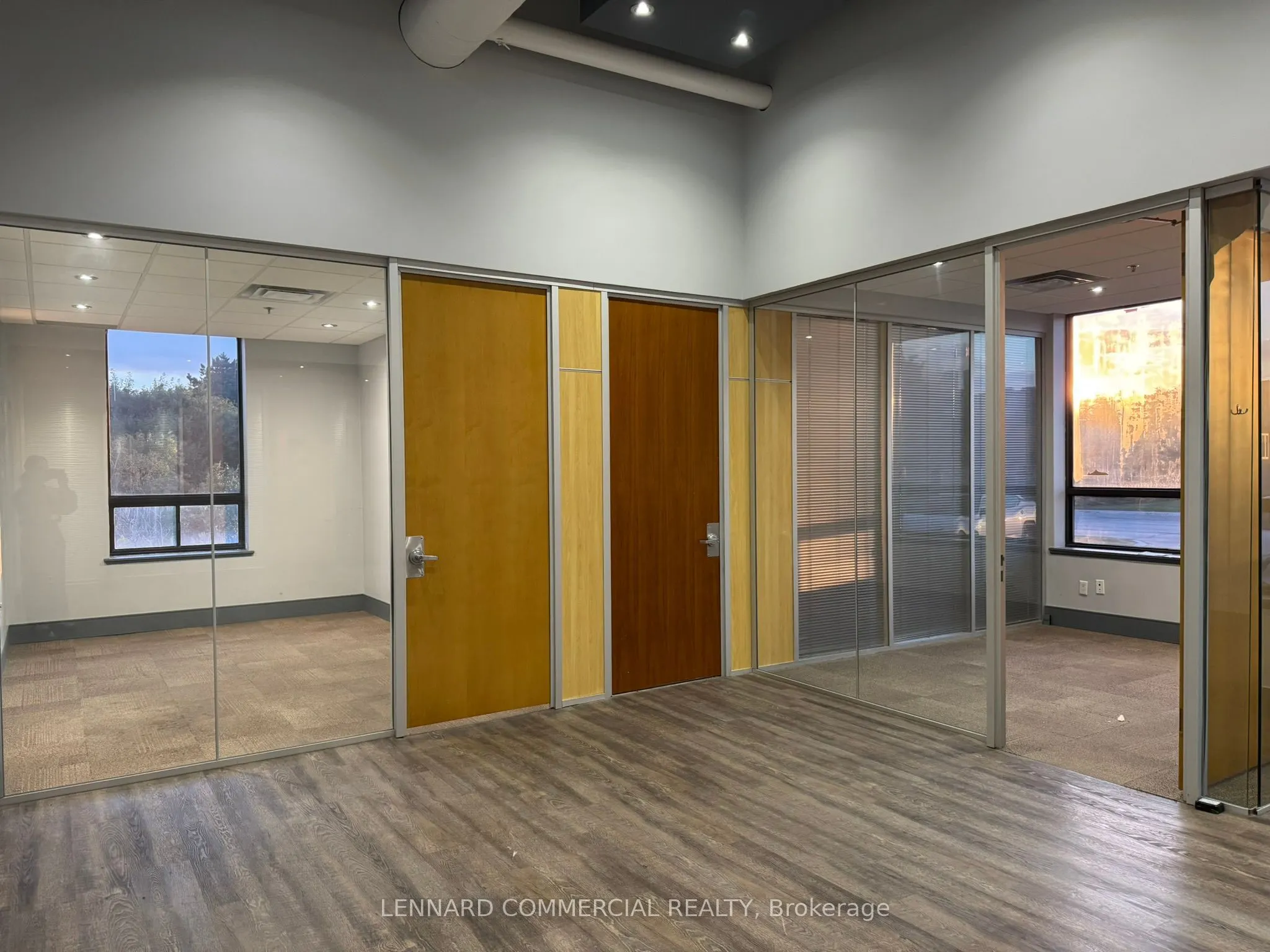 1090 Aerowood Drive, #7