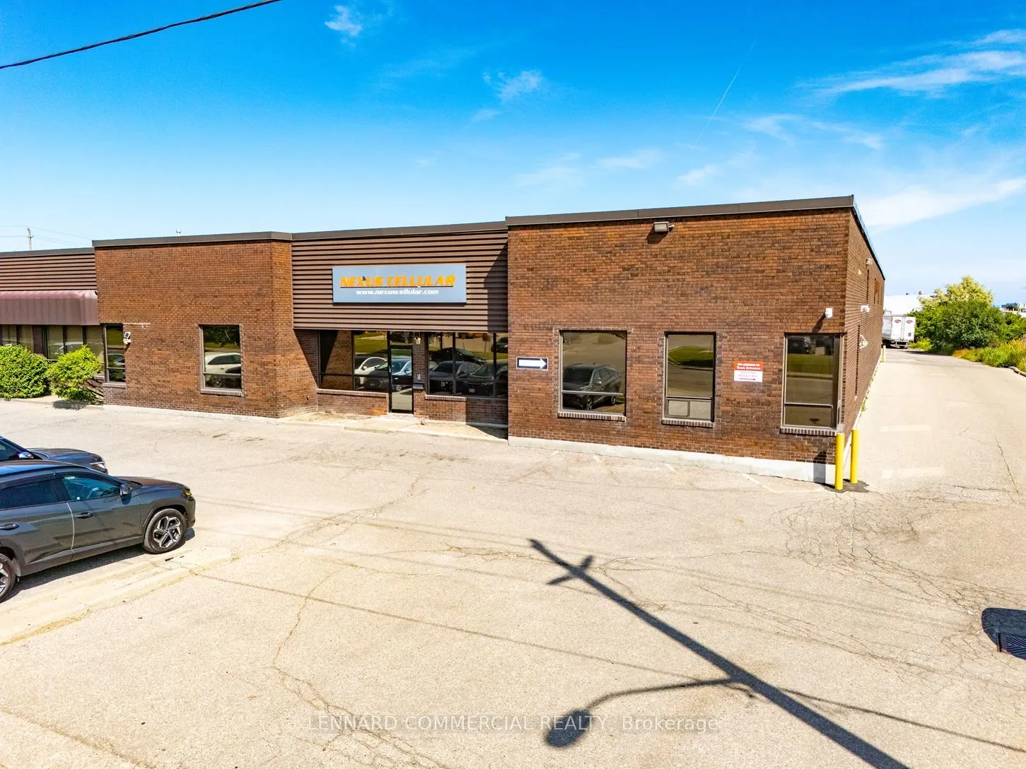 1090 Aerowood Drive, #7