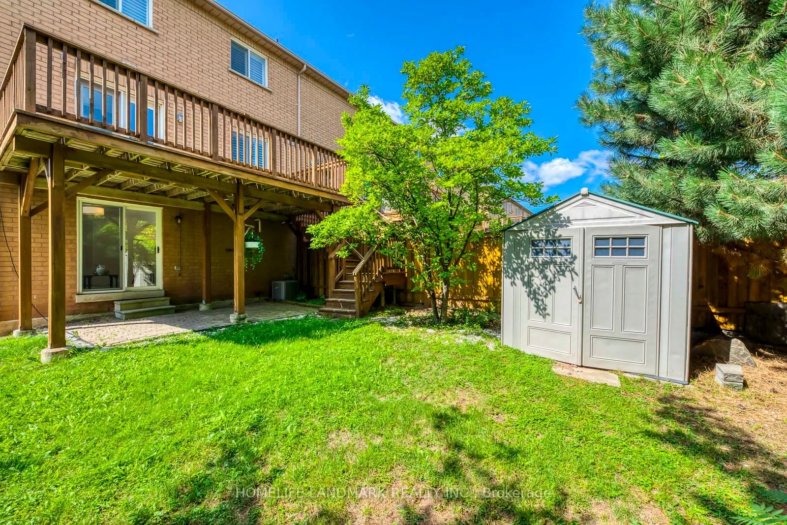 2503 Gill Crescent