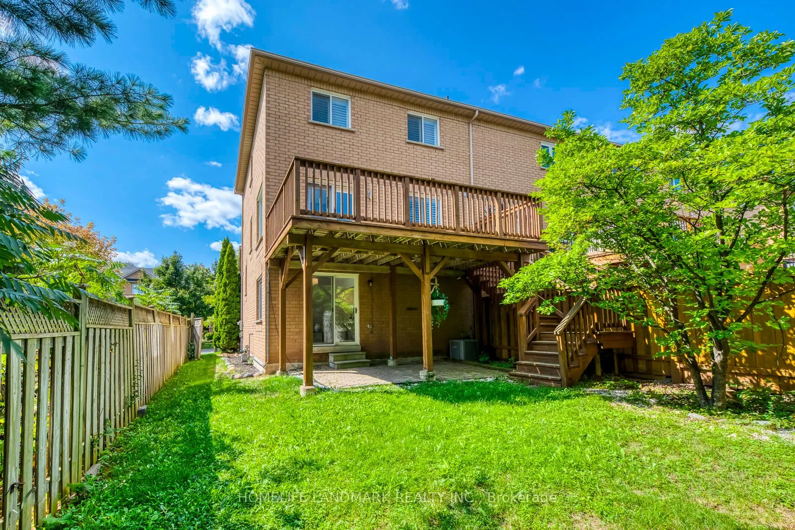 2503 Gill Crescent