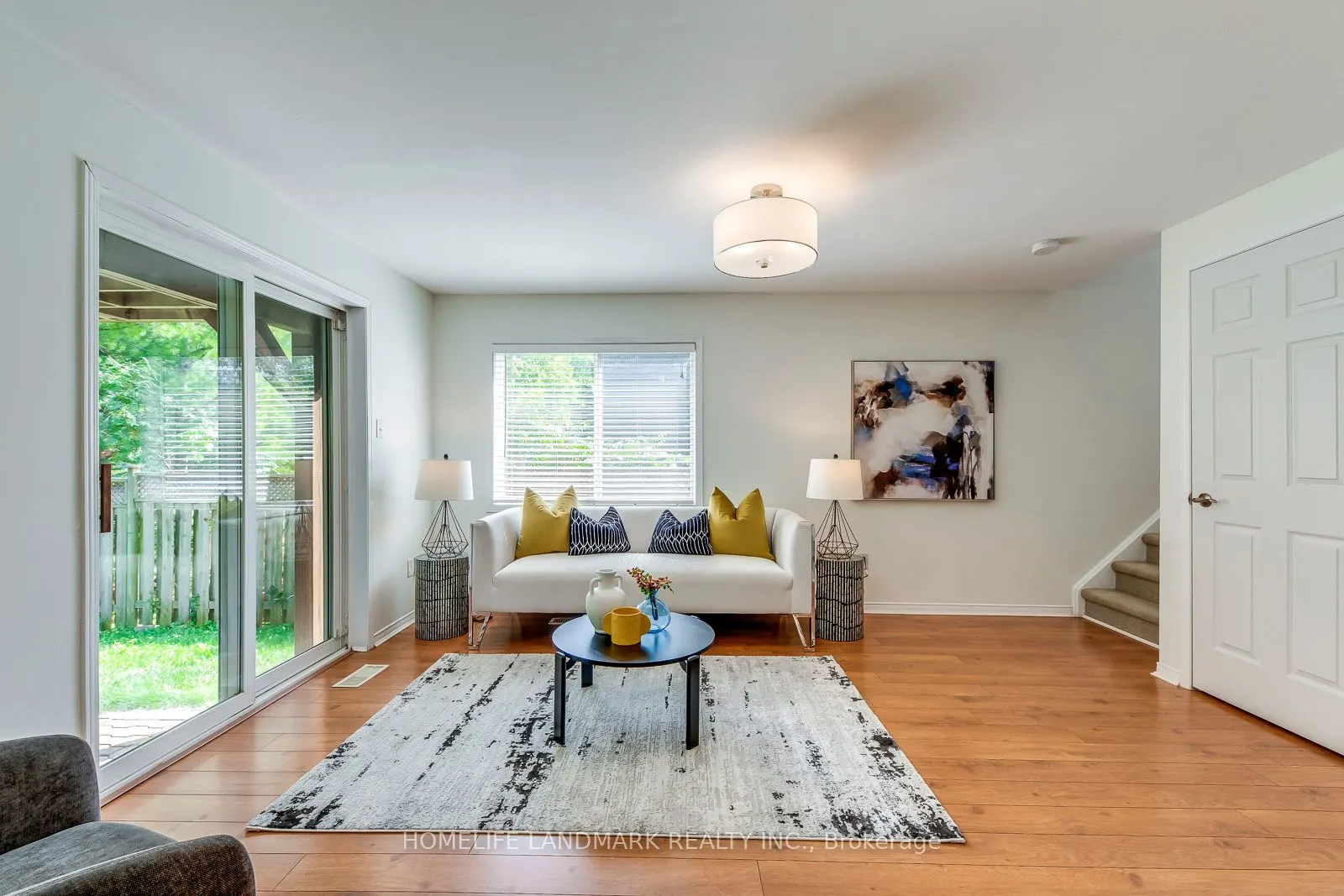 2503 Gill Crescent