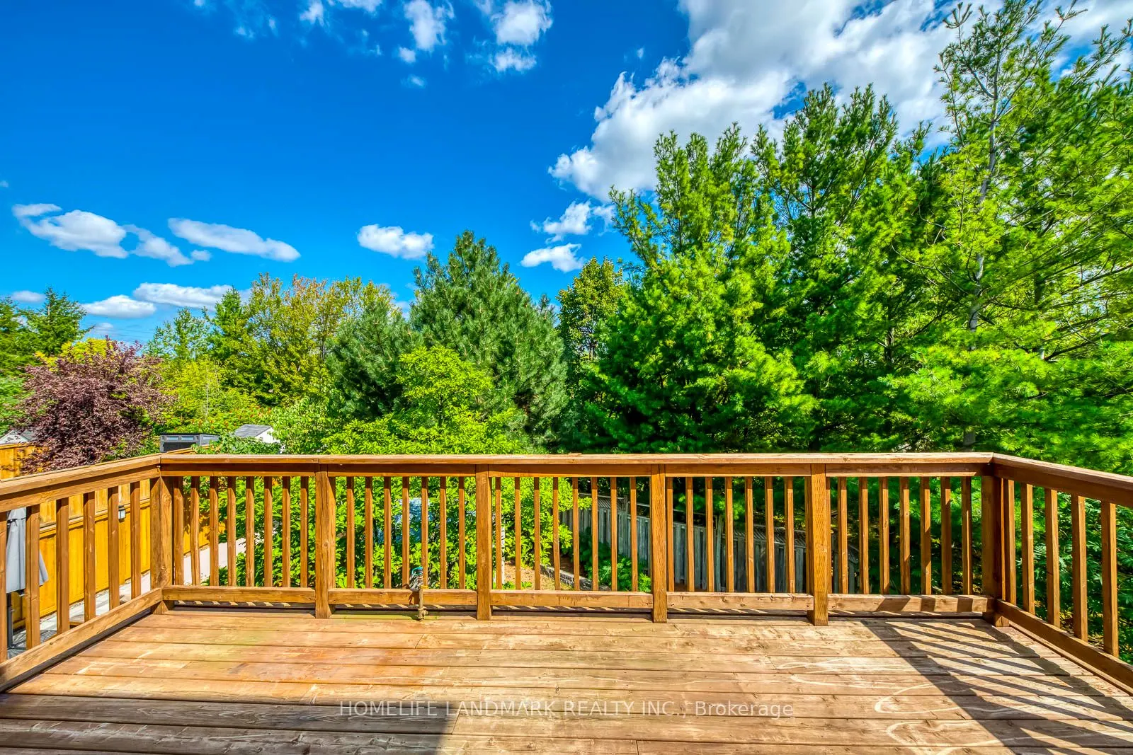 2503 Gill Crescent