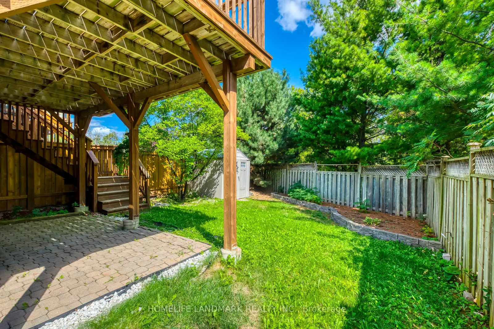 2503 Gill Crescent