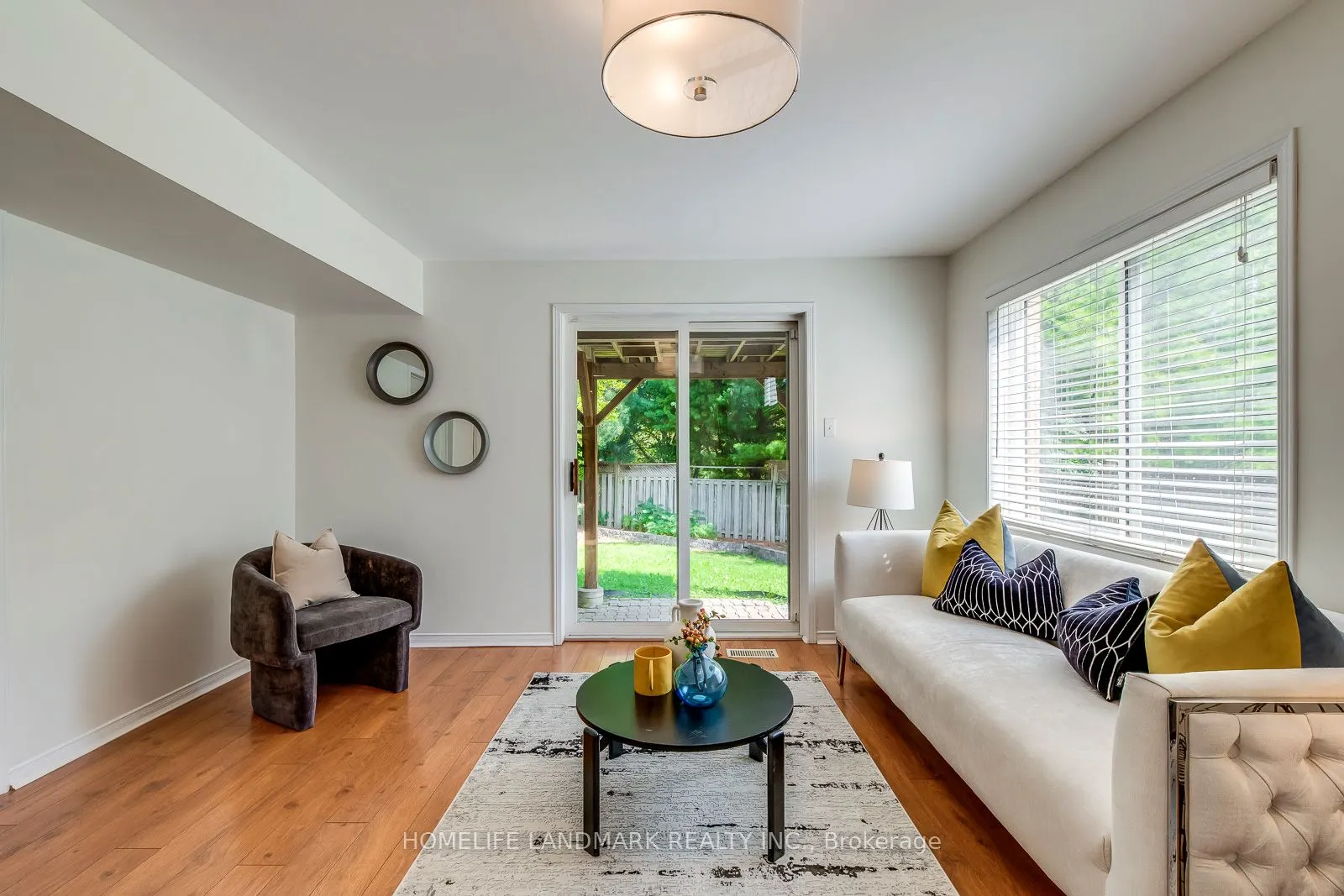 2503 Gill Crescent