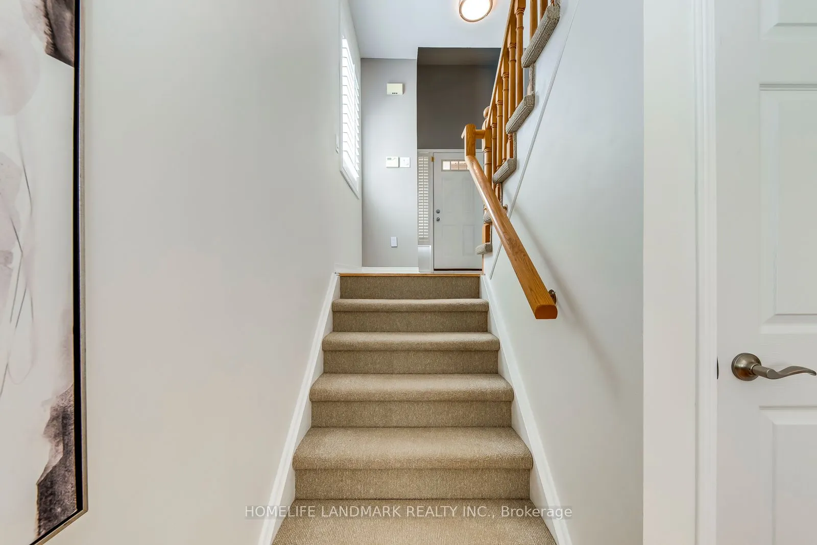 2503 Gill Crescent