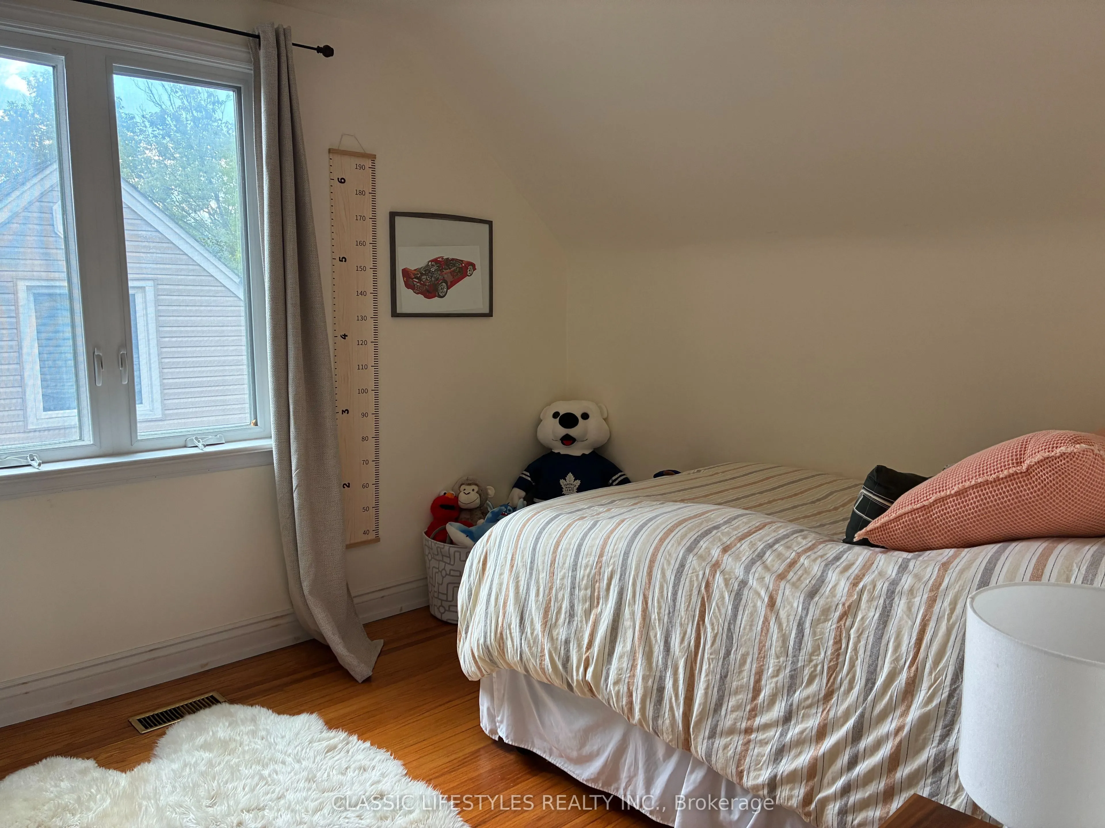 20 Redwater Drive