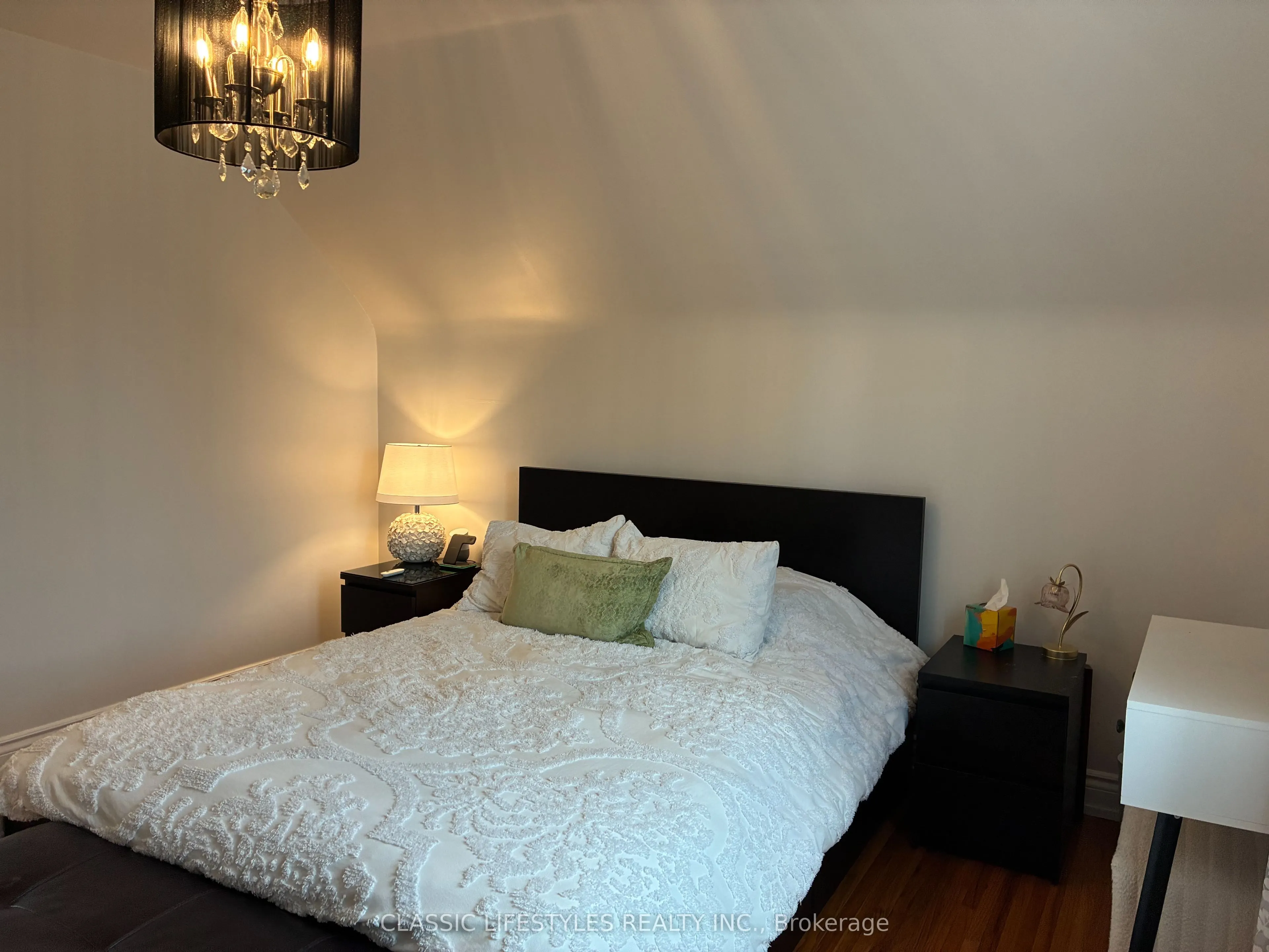 20 Redwater Drive
