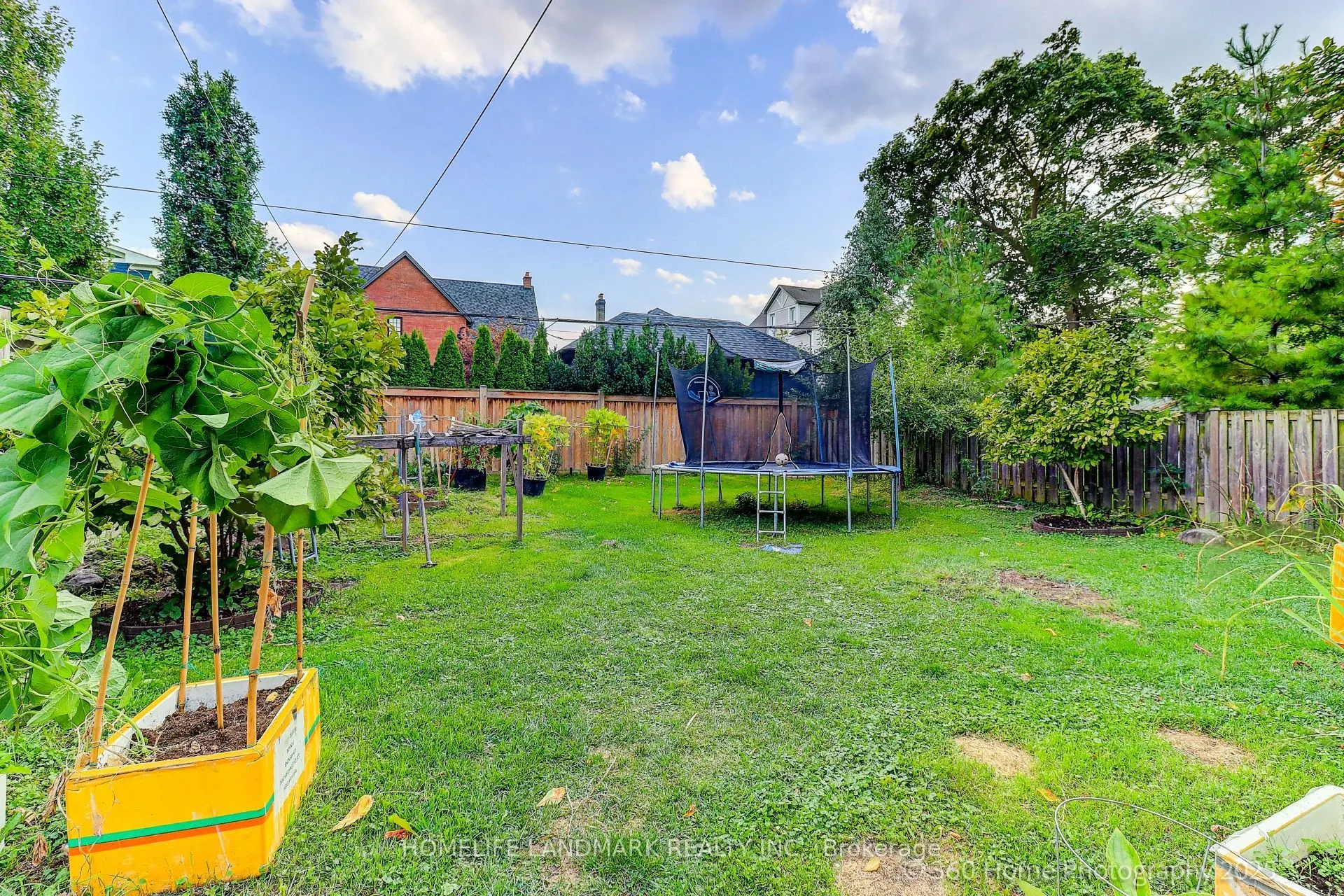 123 Queens Drive