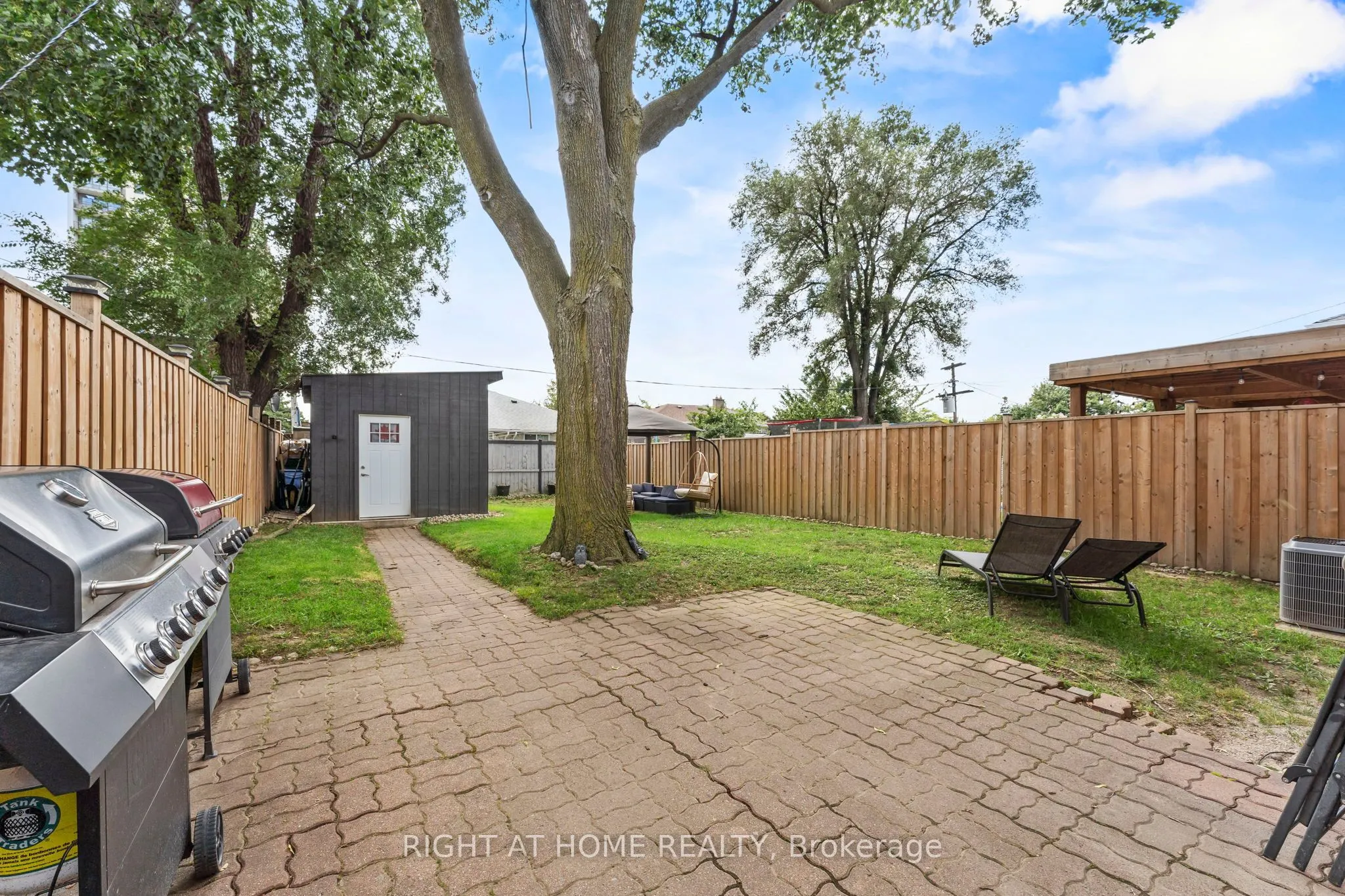 19 Dunsany Crescent