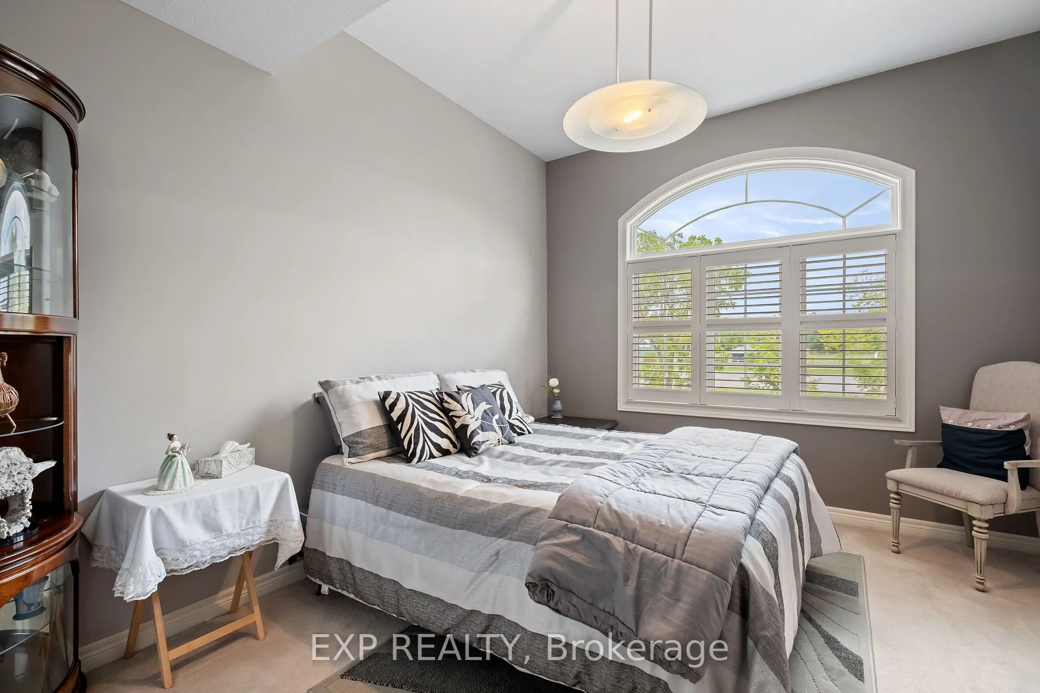 130 Robert Street, #22