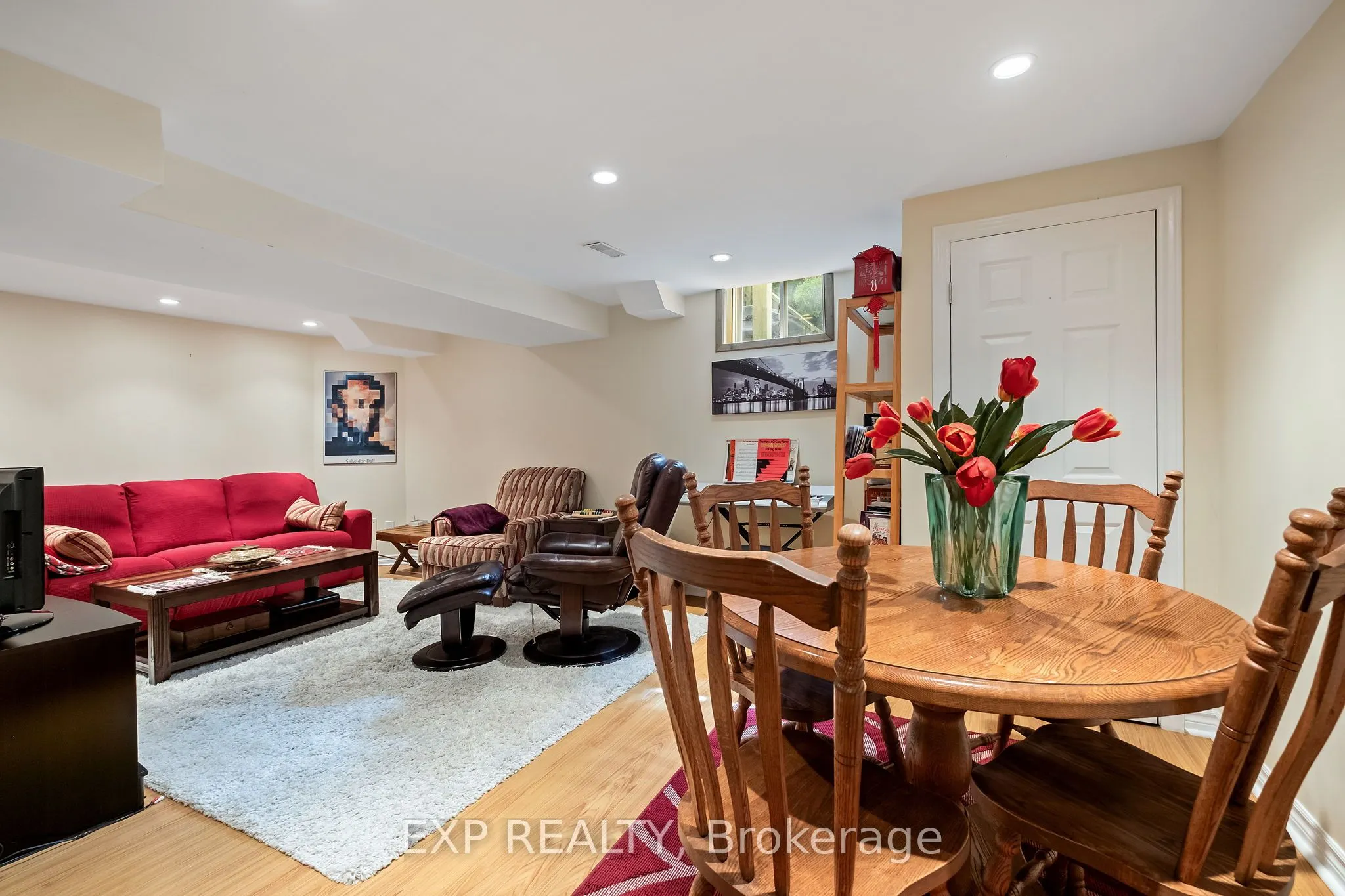 130 Robert Street, #22