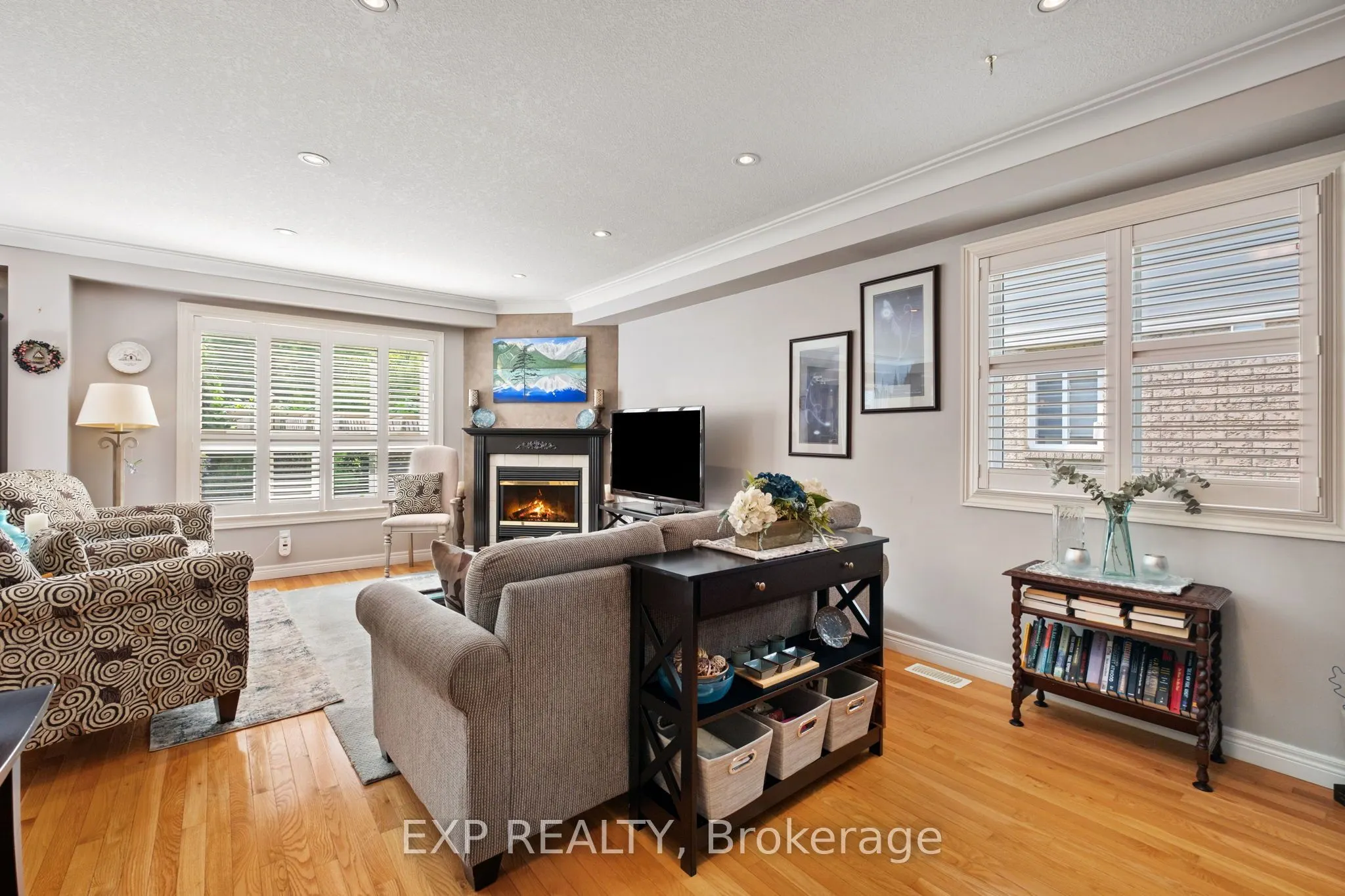 130 Robert Street, #22