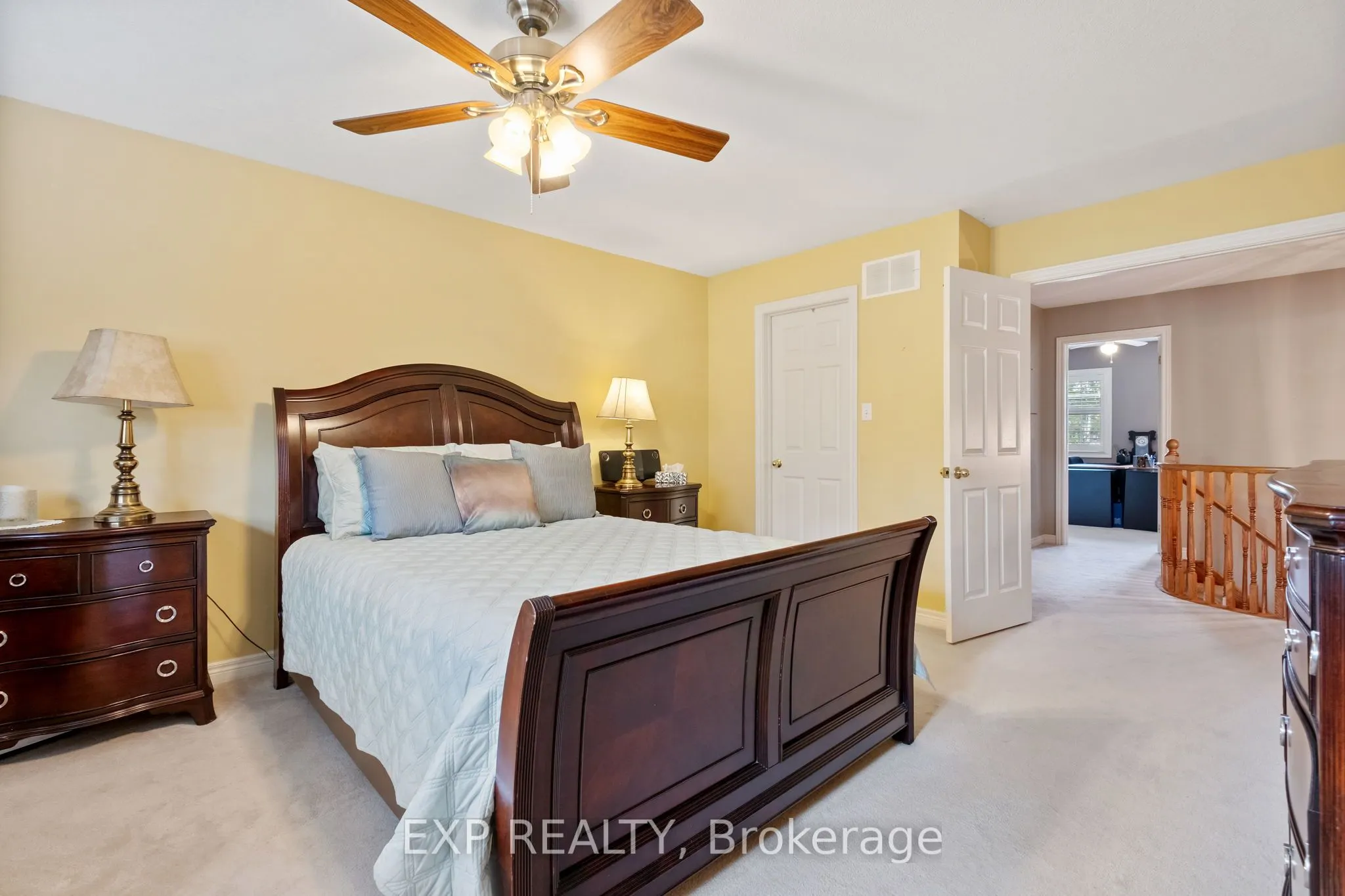 130 Robert Street, #22