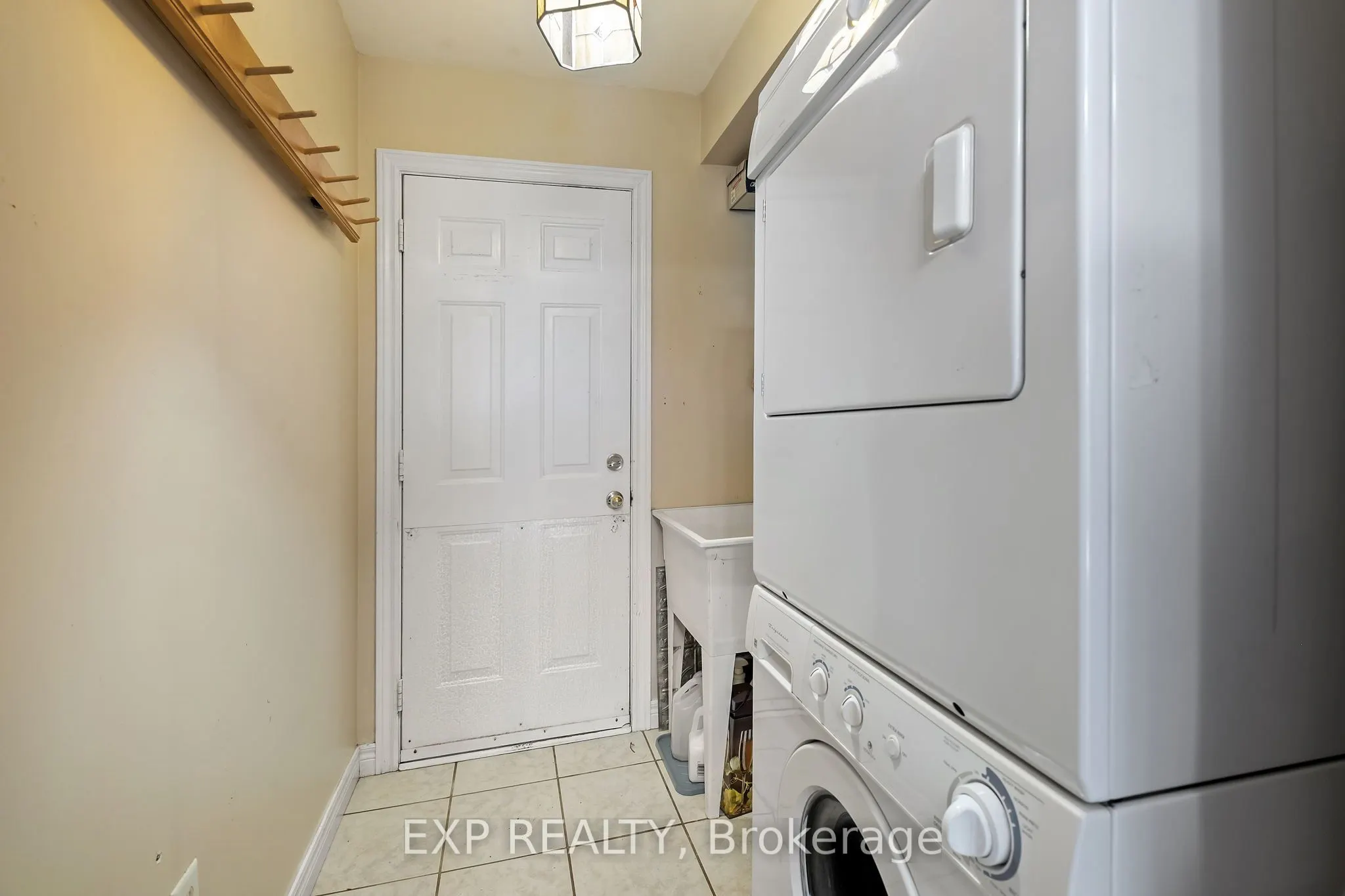 130 Robert Street, #22