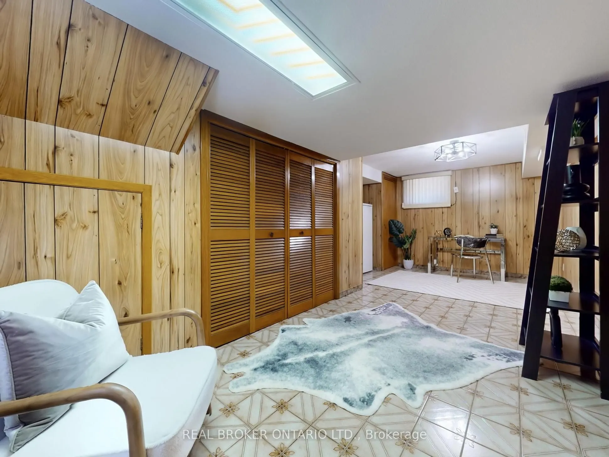 3 Fairweather Road