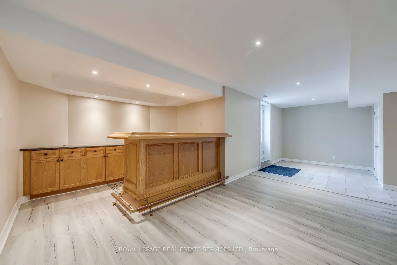 1387 Bayshire Drive