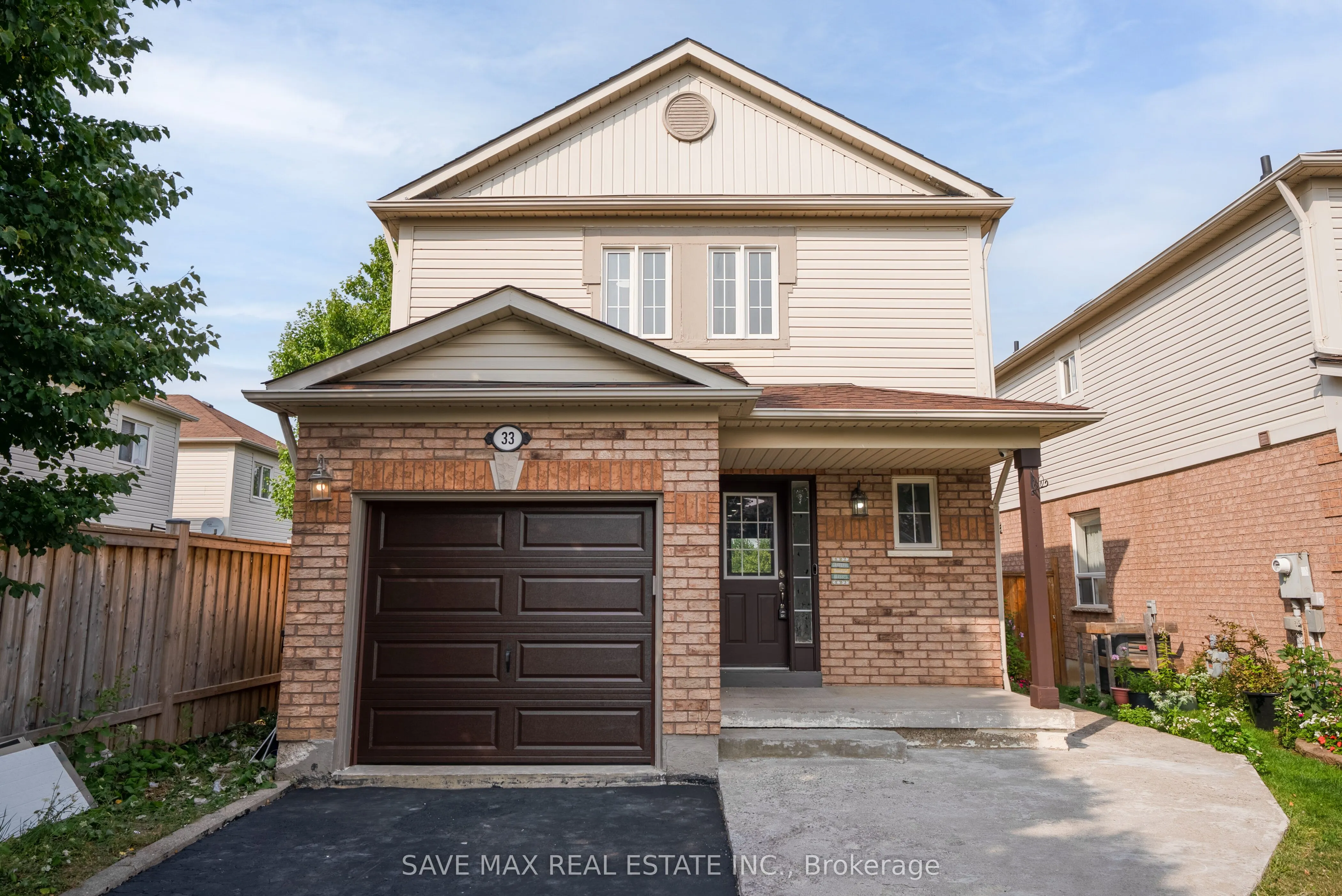 33 Heathwood Drive