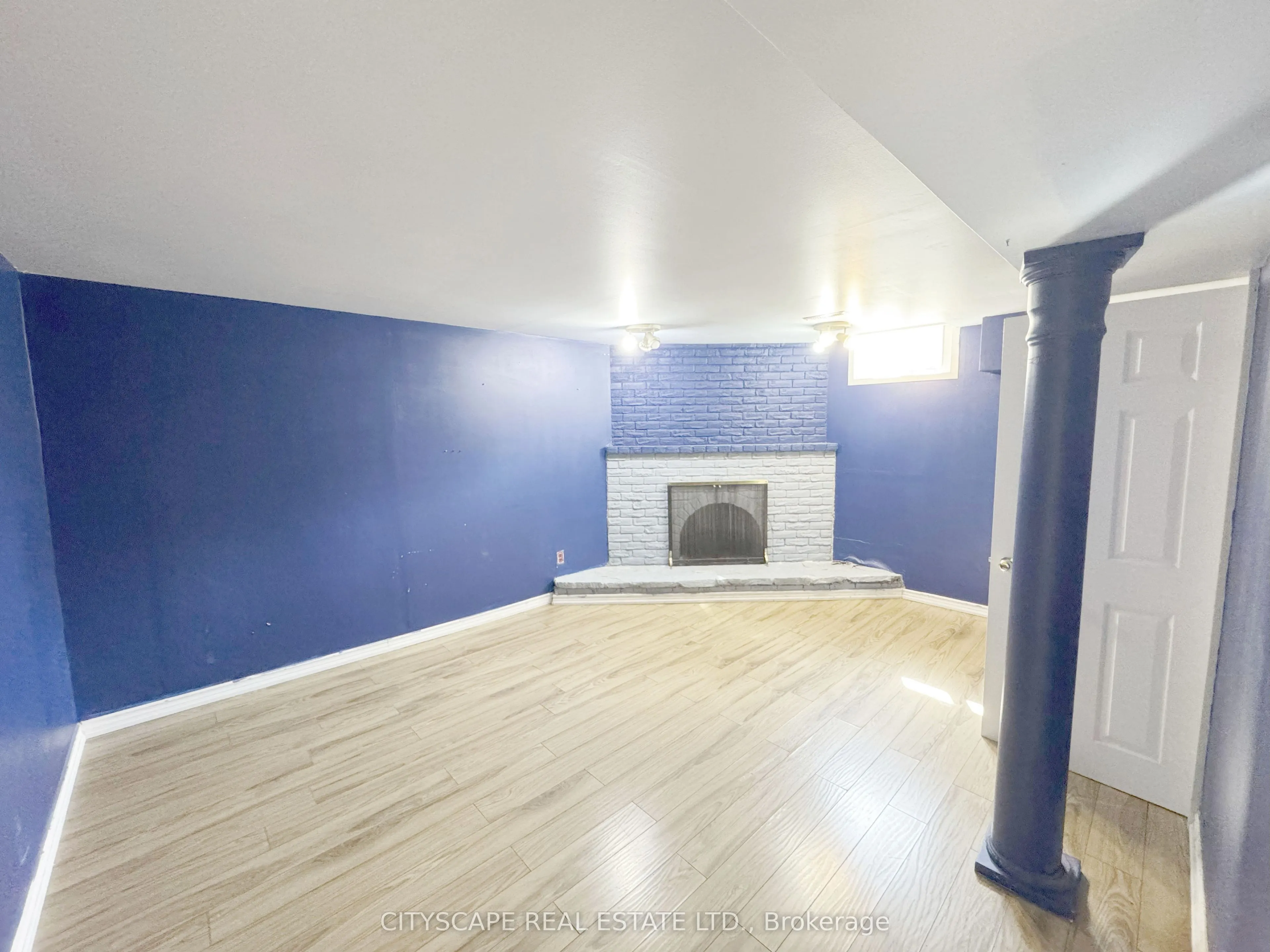 62 Barrington Crescent