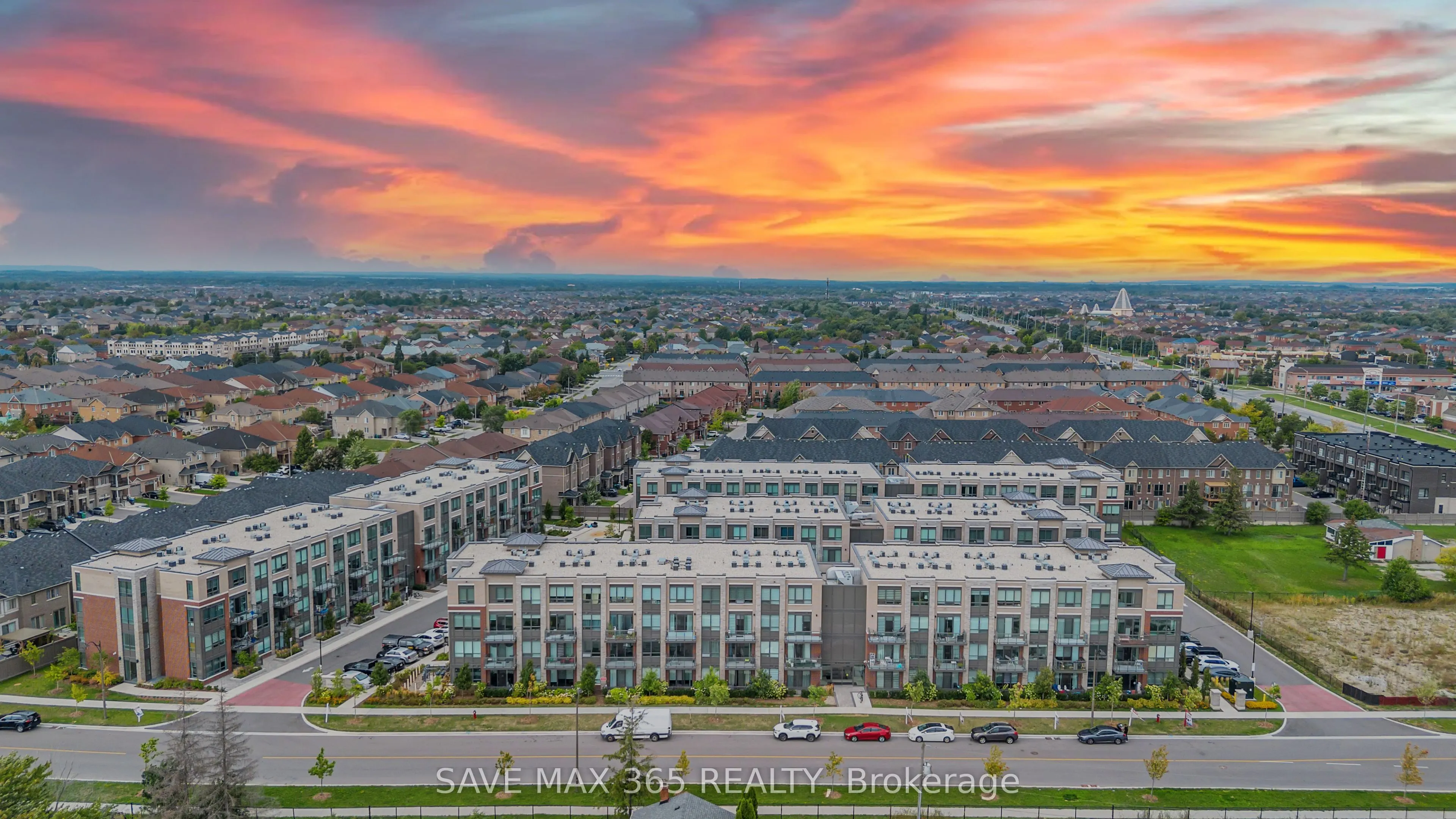 95 Attmar Drive, #121