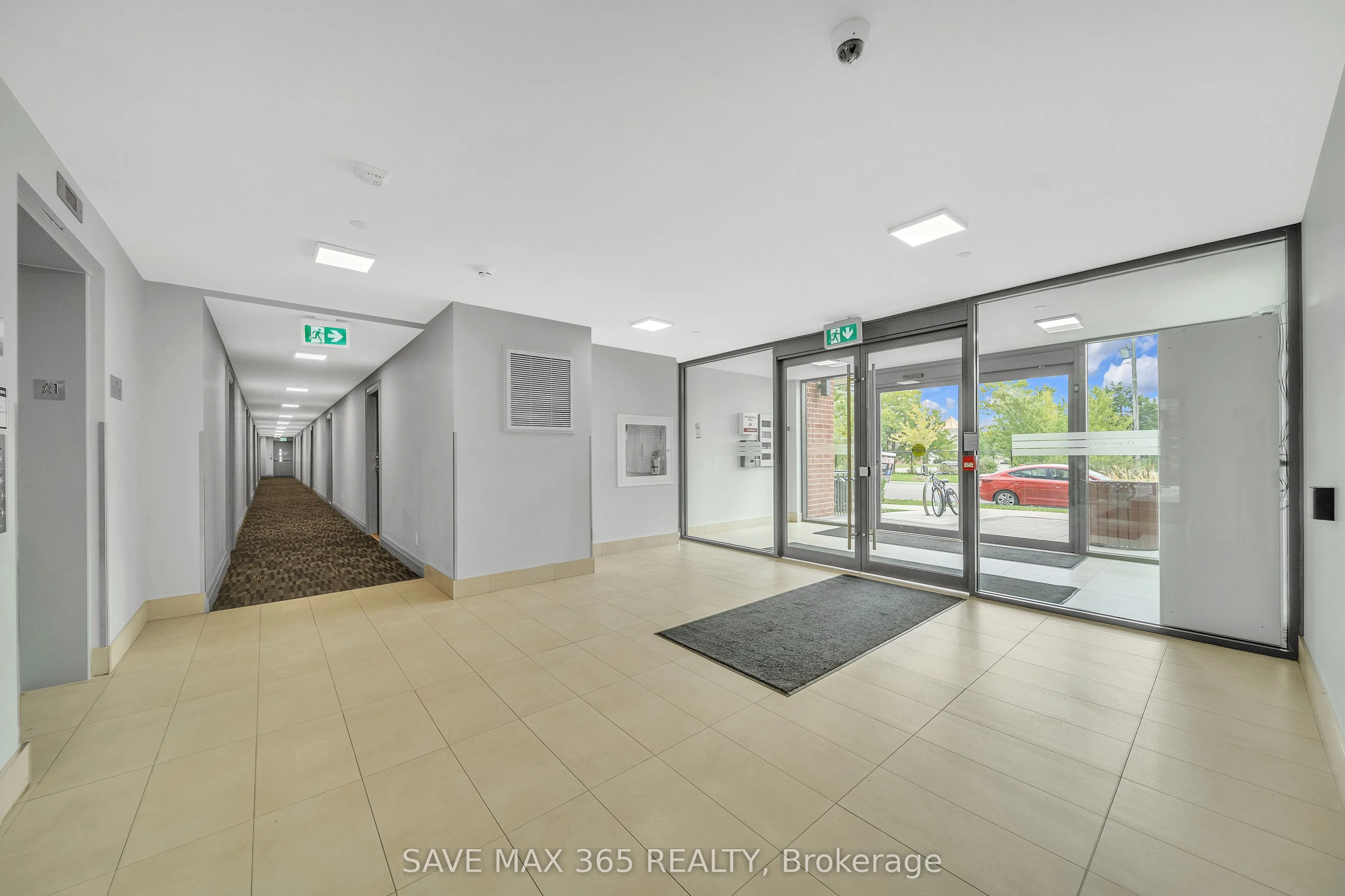 95 Attmar Drive, #121