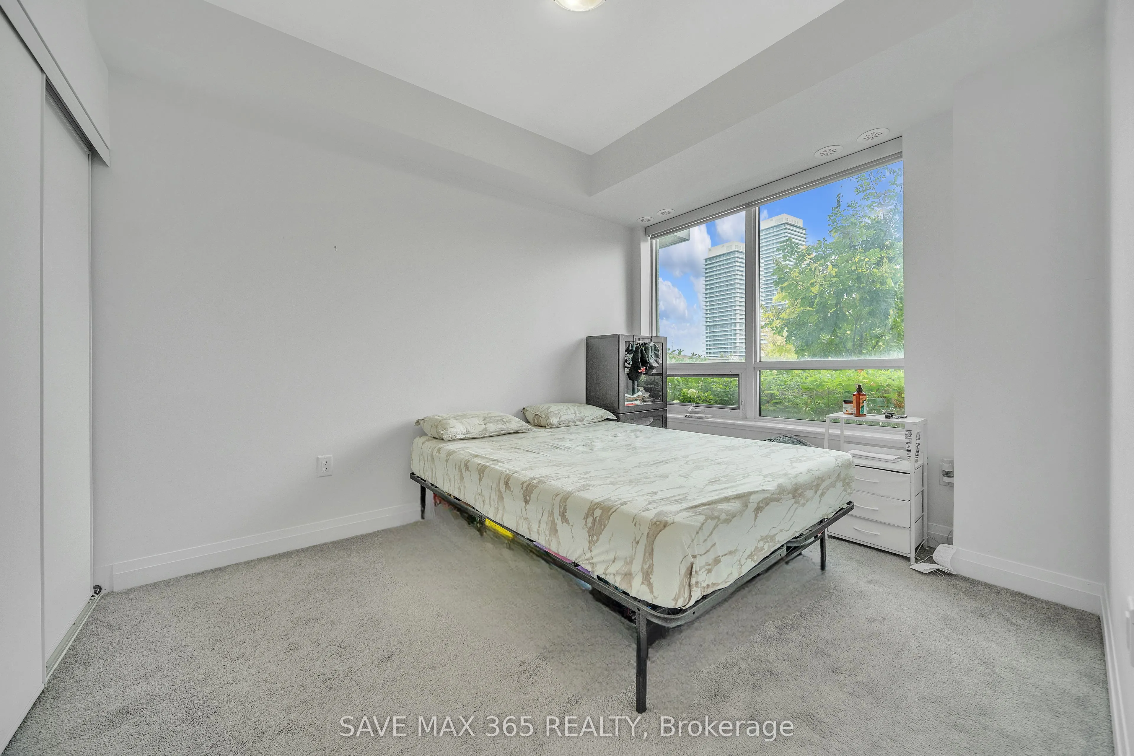 95 Attmar Drive, #121