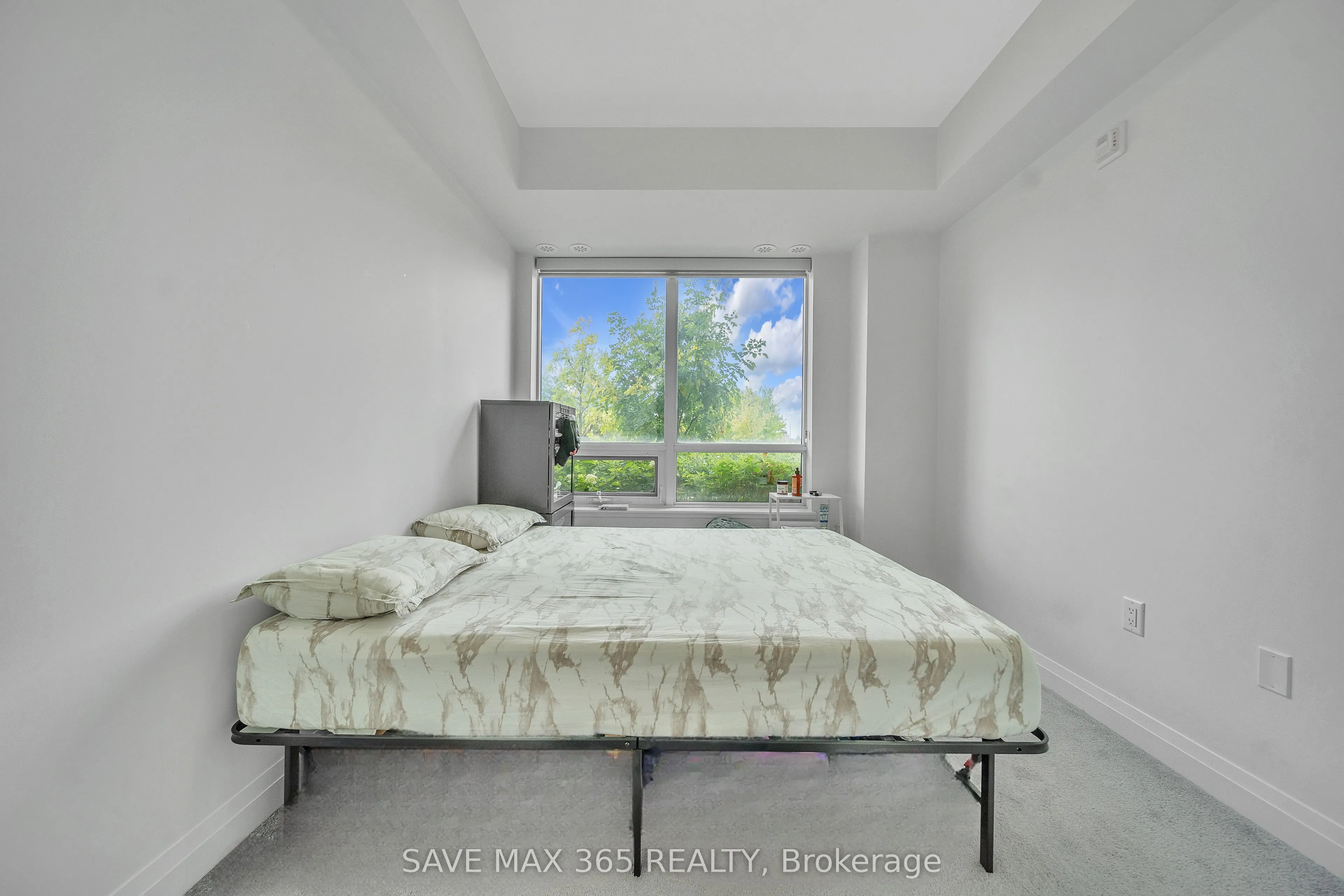 95 Attmar Drive, #121