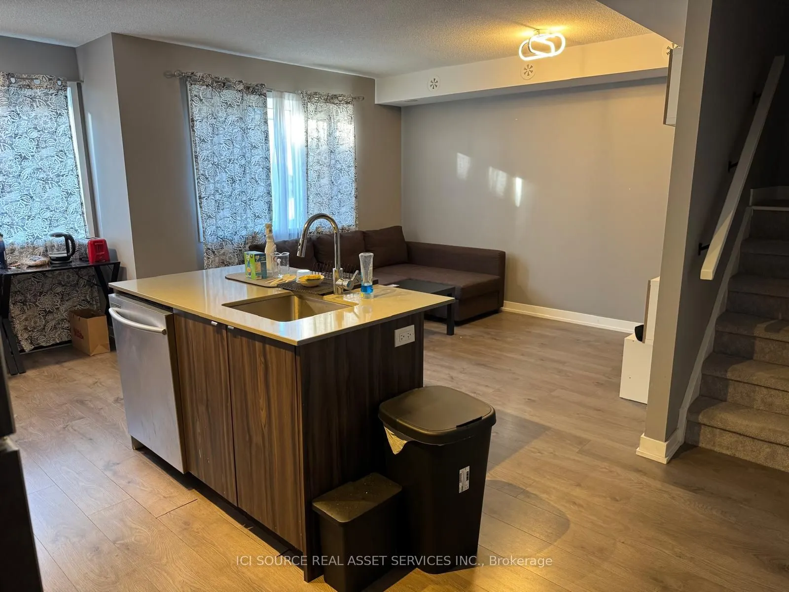 1133 Cooke Boulevard, #810
