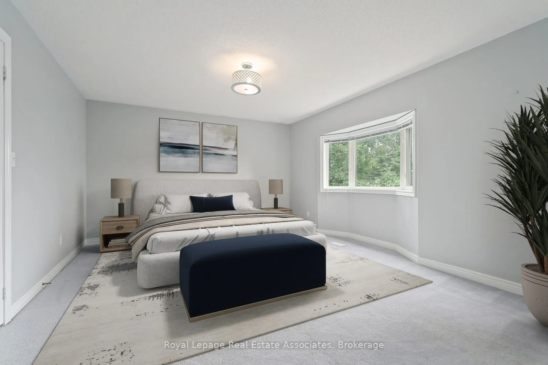 149 Mowat Crescent