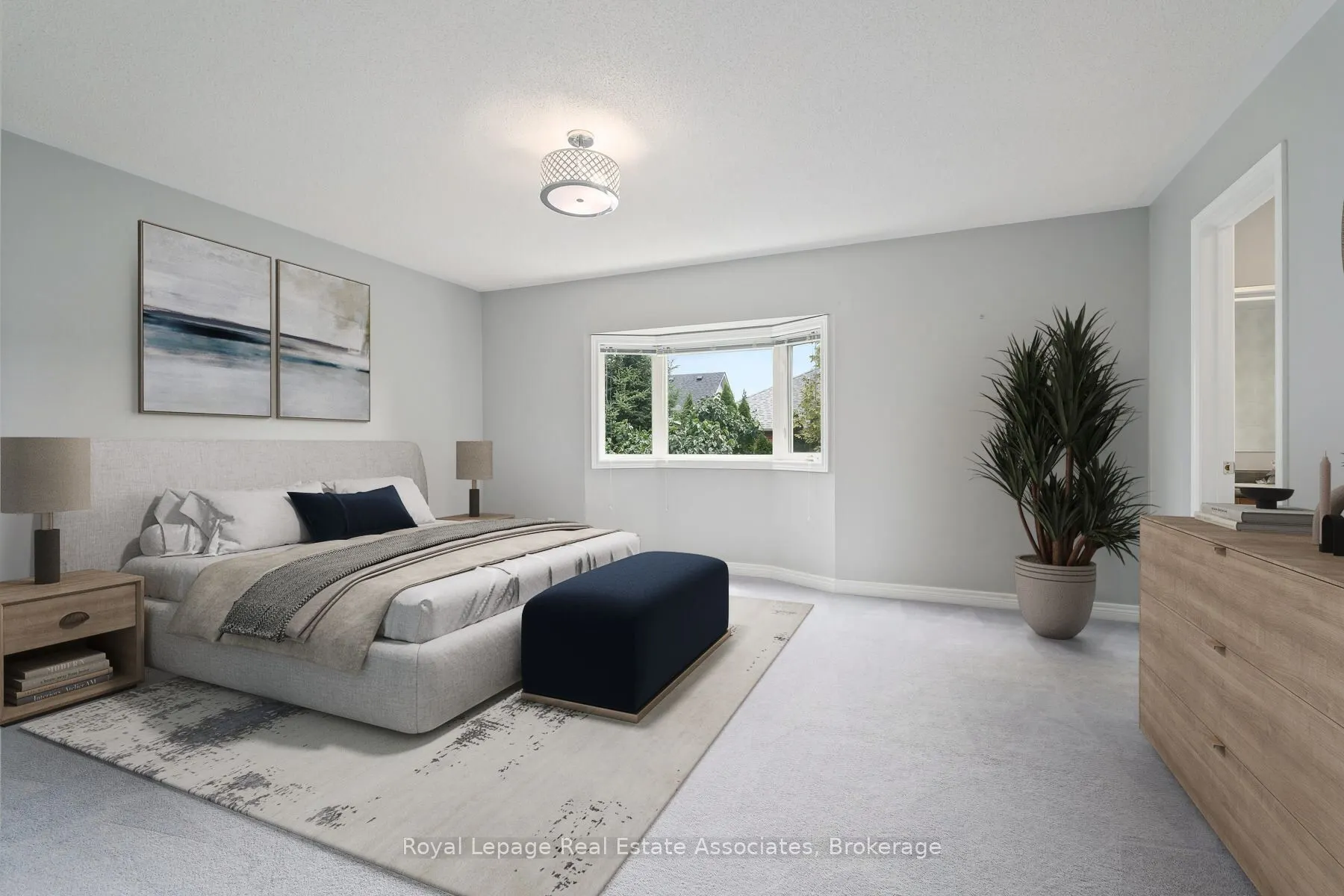 149 Mowat Crescent