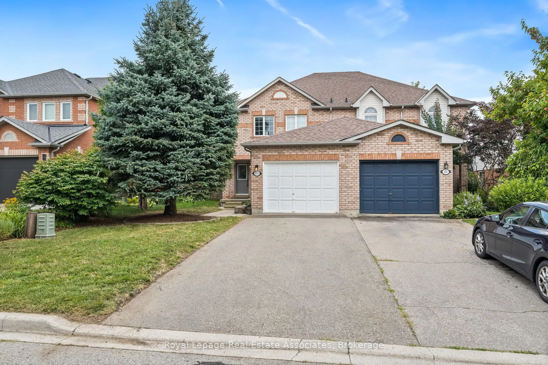 149 Mowat Crescent