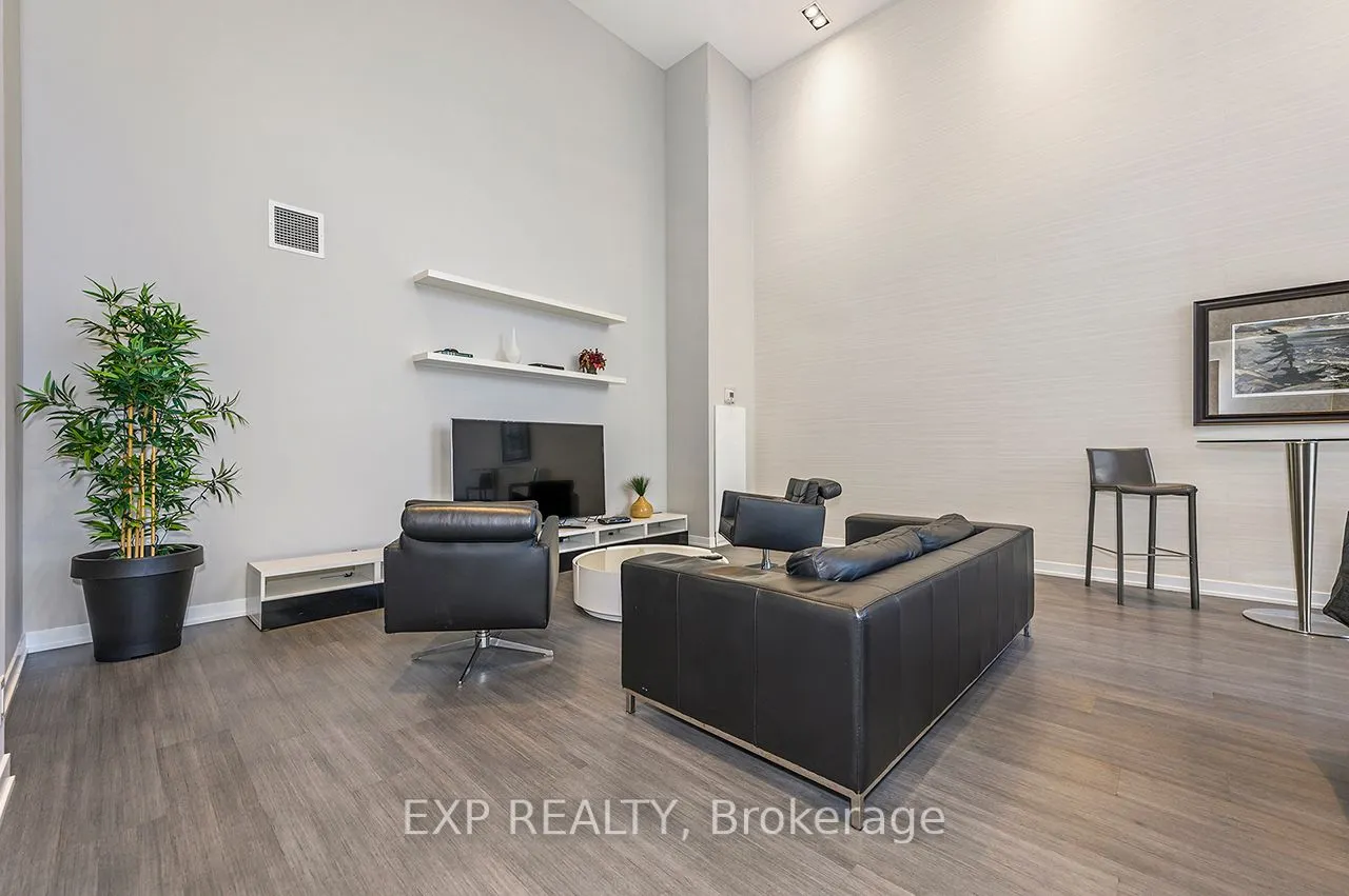 1940 Ironstone Drive, #307