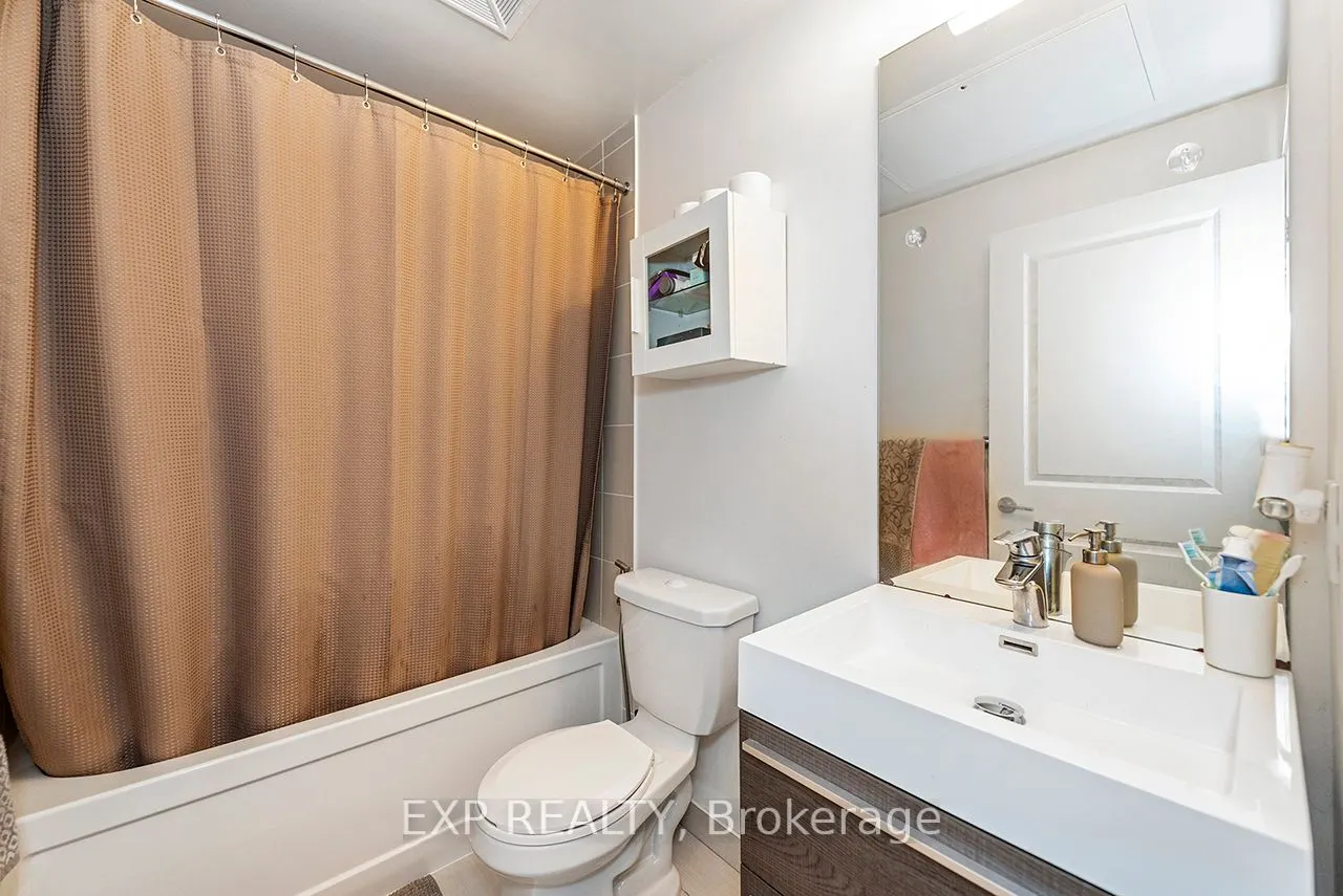 17 Zorra Street, #1401