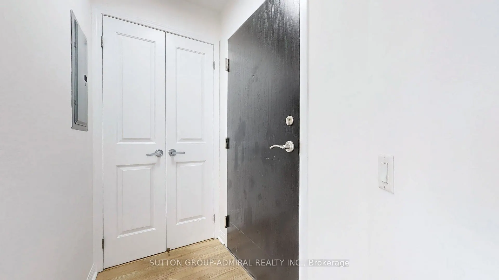 15 Windermere Avenue, #903