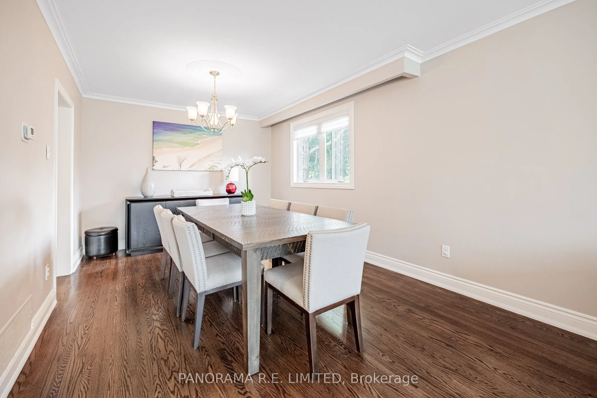 3264 Lonefeather Crescent