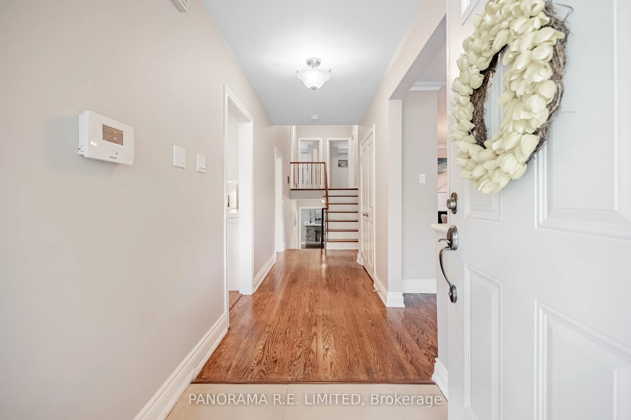 3264 Lonefeather Crescent