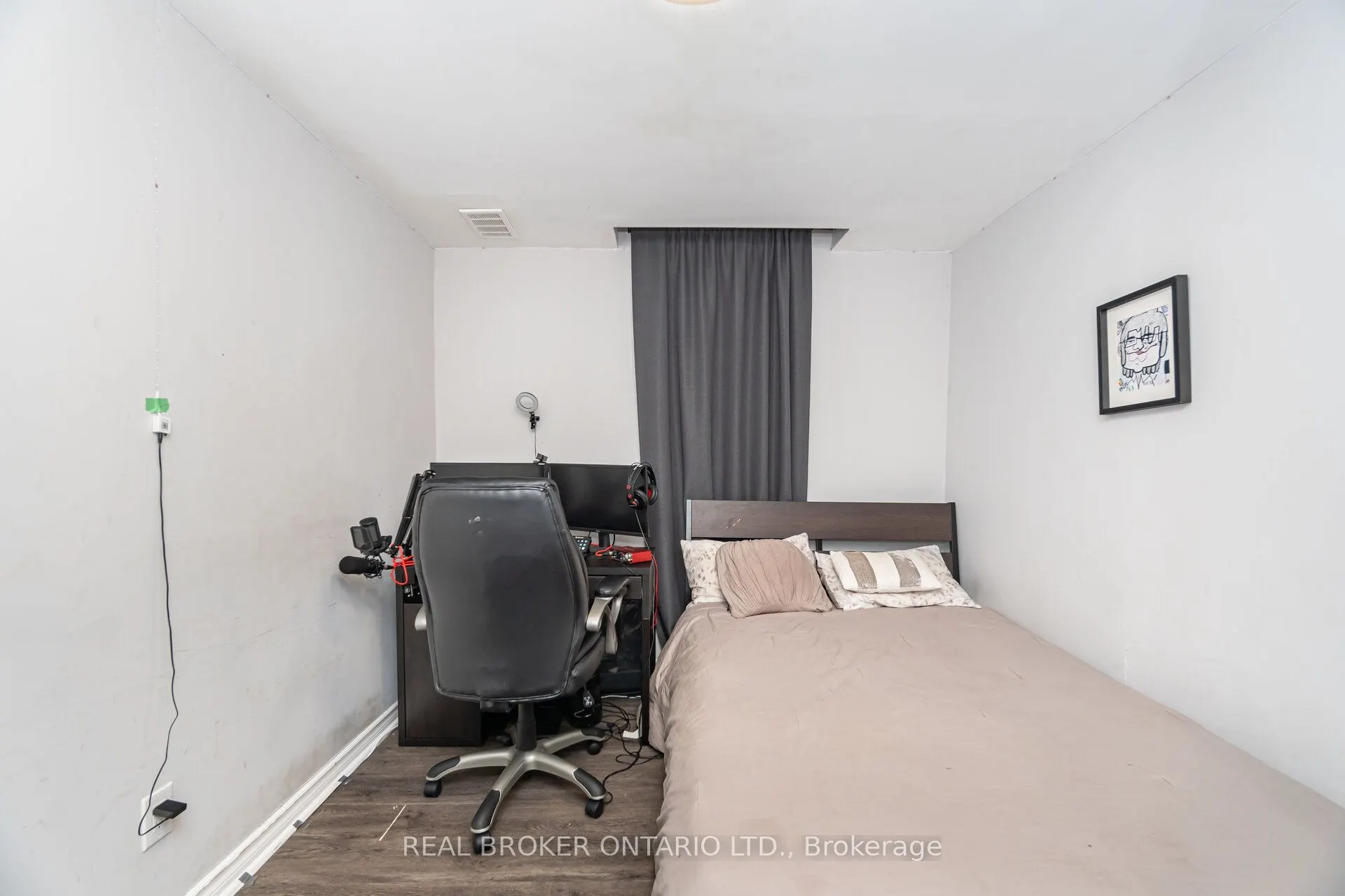 11 Pierpont Place