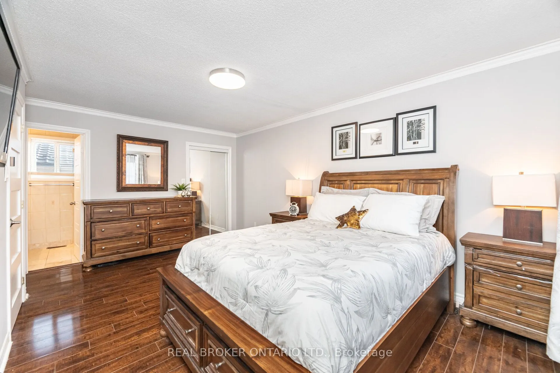 11 Pierpont Place