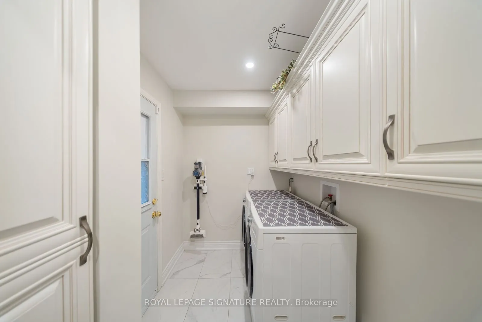 63 Collingdale Road