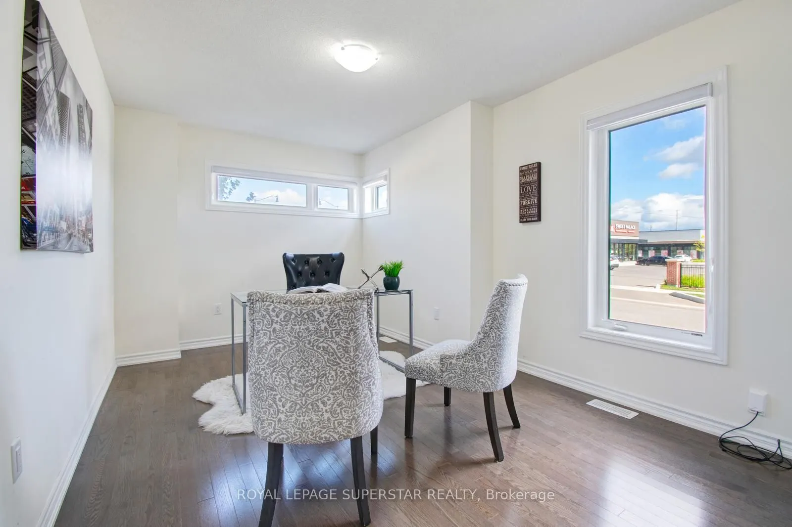 98 DONALD FICHT Crescent
