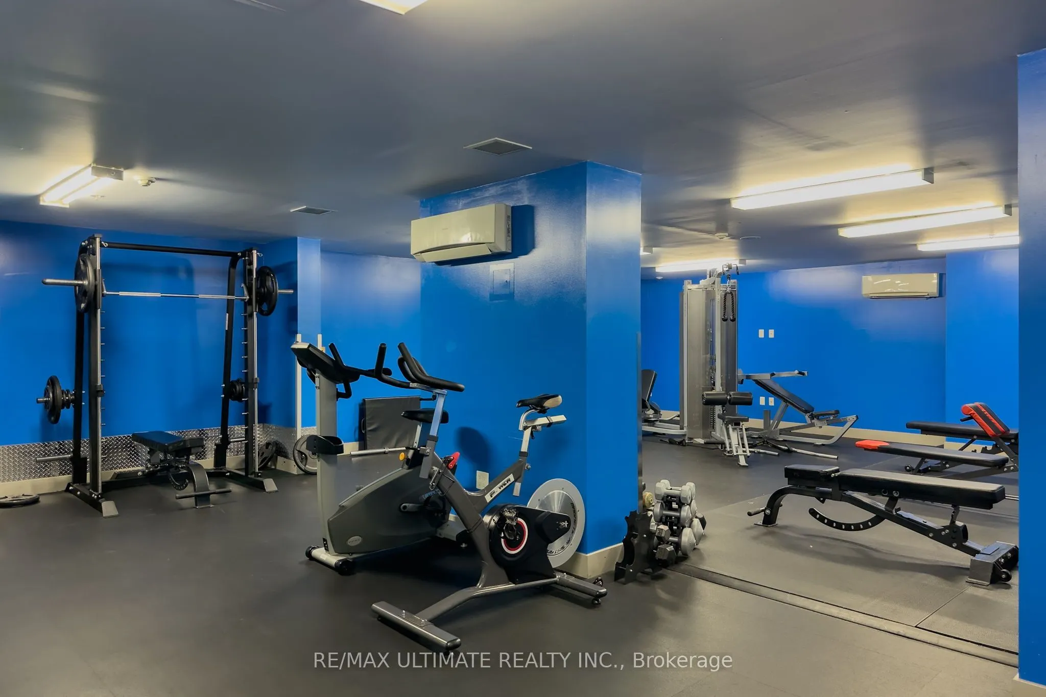 816 Lansdowne Avenue, #1011