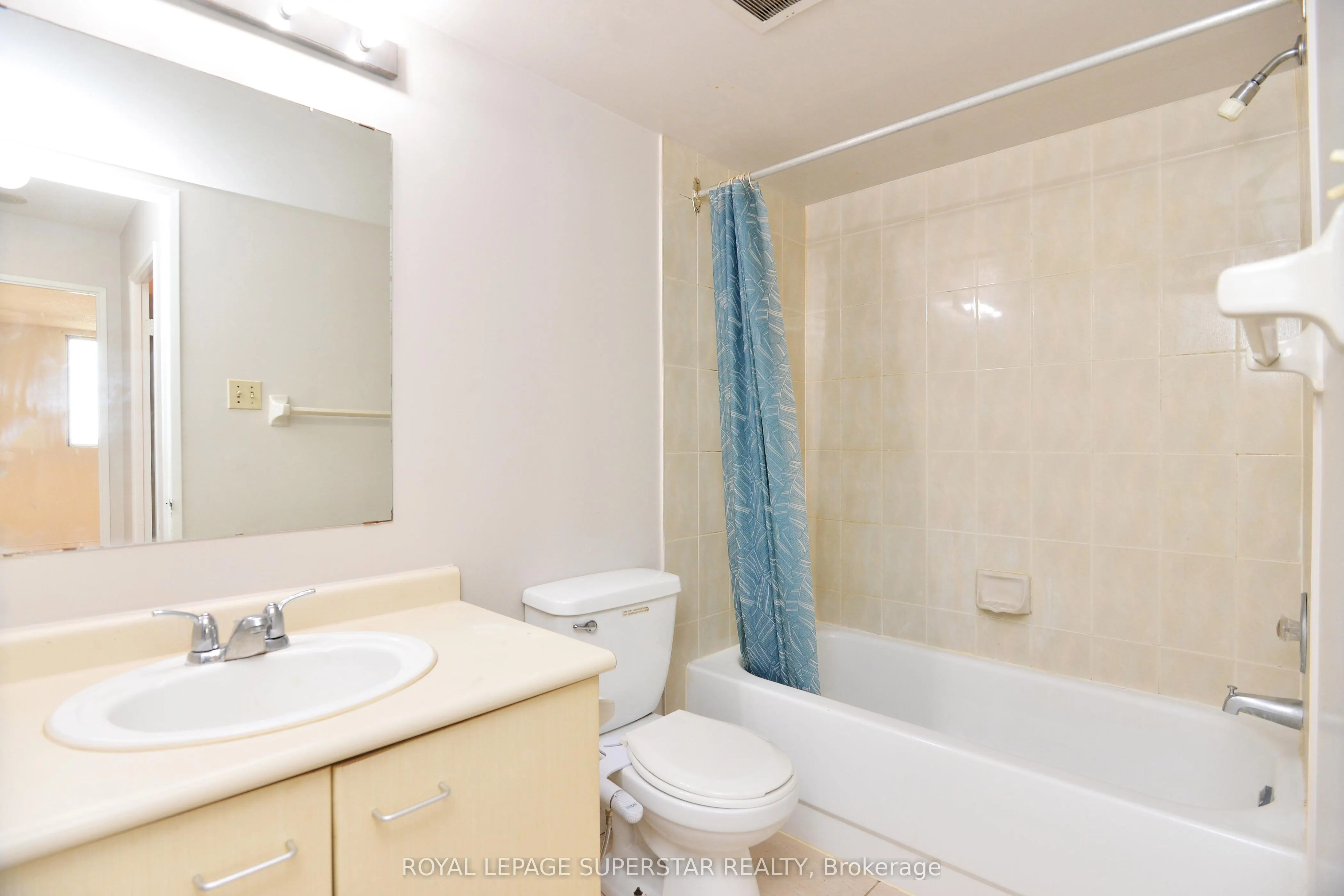 115 Hillcrest Avenue, #215