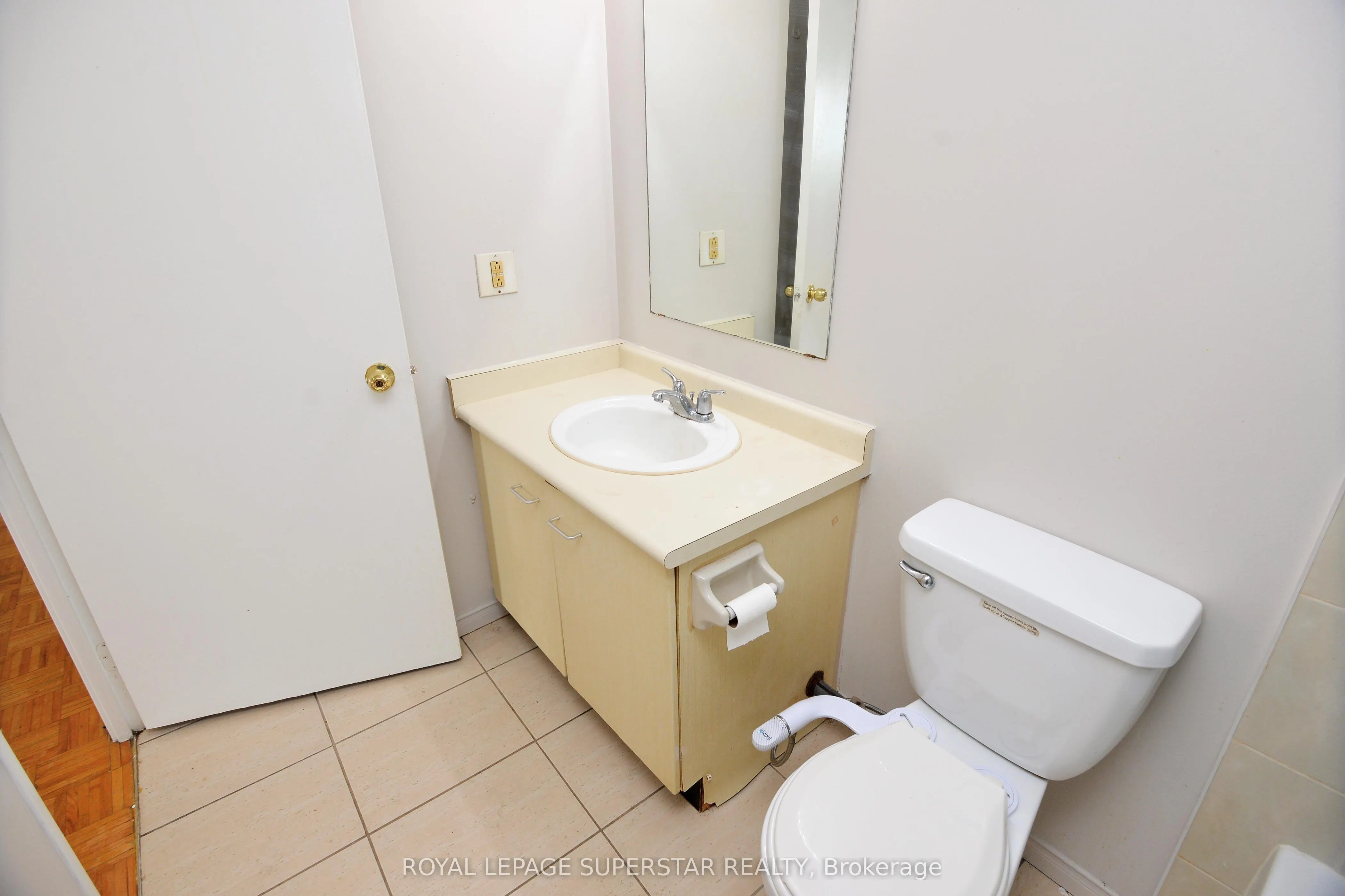 115 Hillcrest Avenue, #215