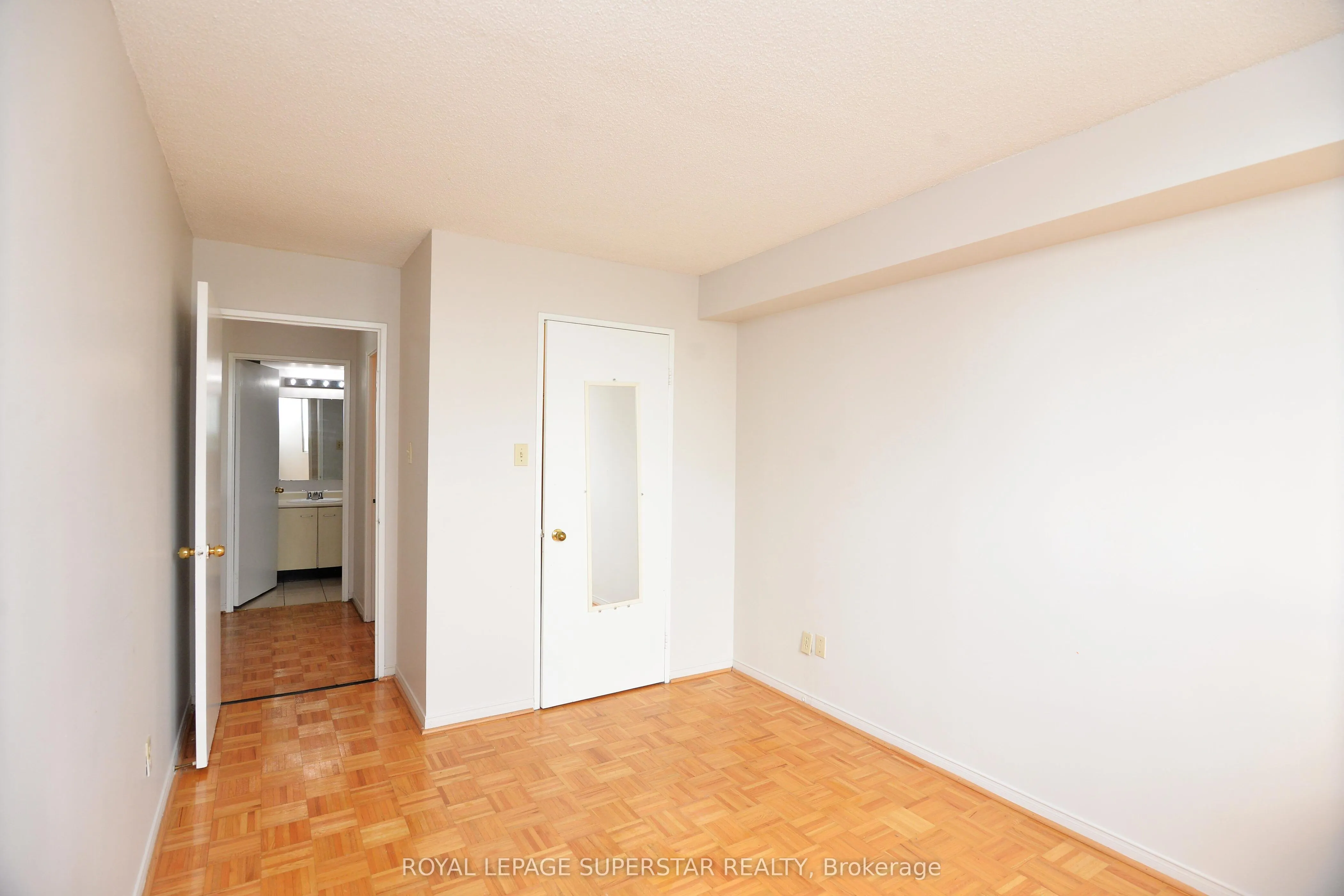 115 Hillcrest Avenue, #215