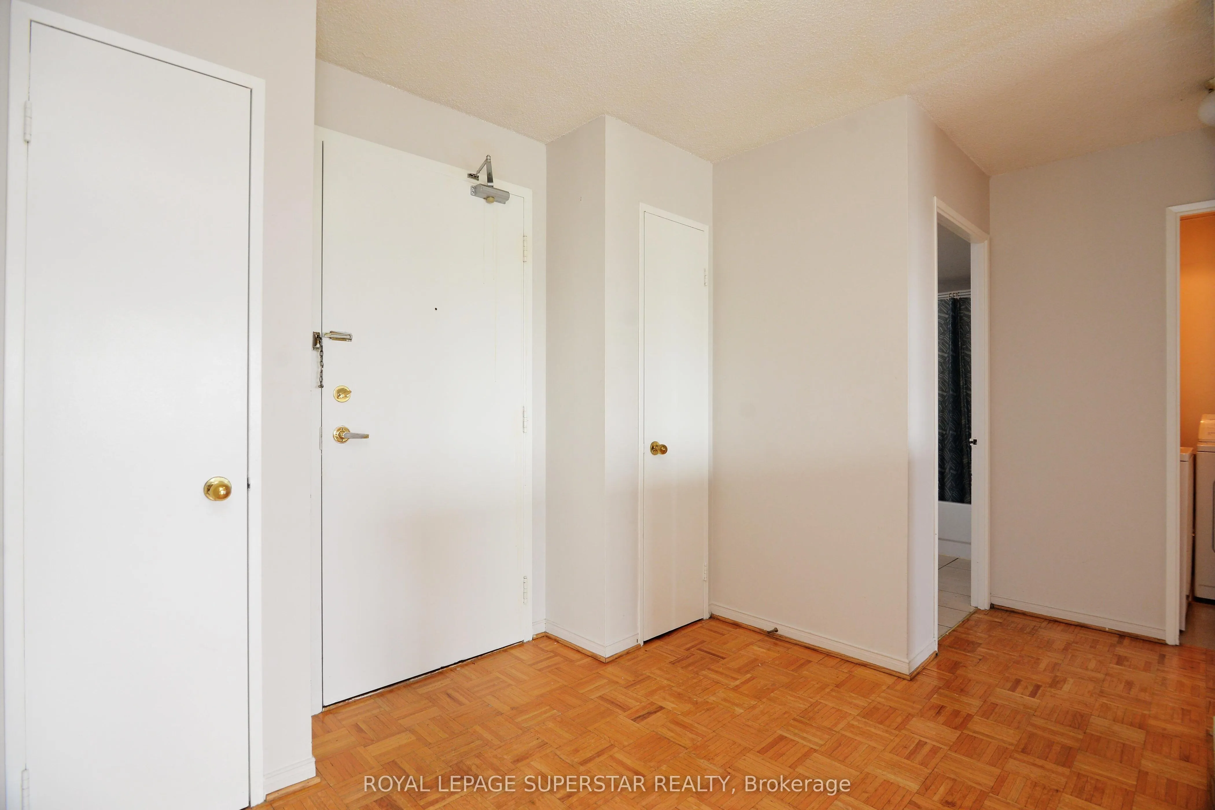 115 Hillcrest Avenue, #215