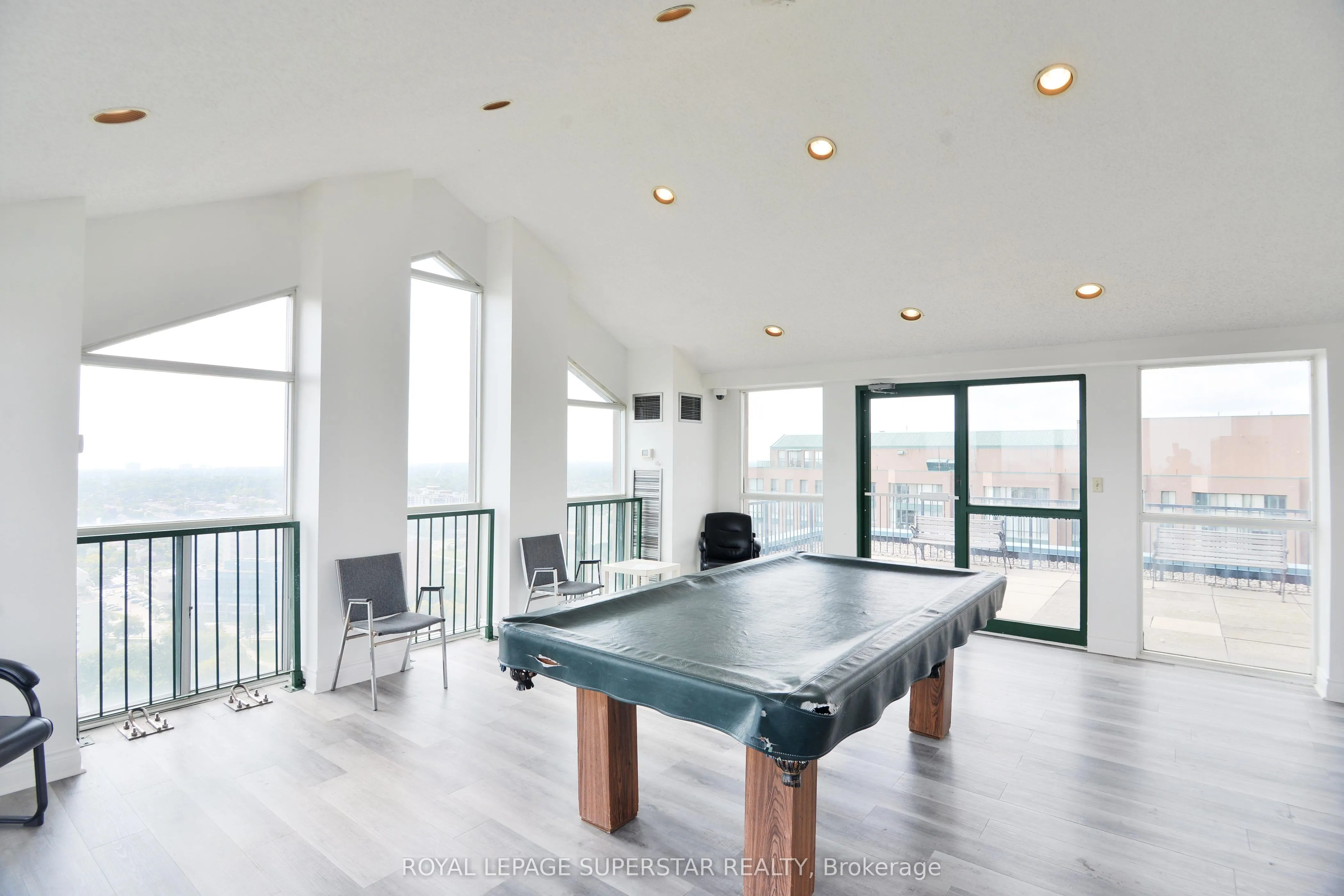 115 Hillcrest Avenue, #215