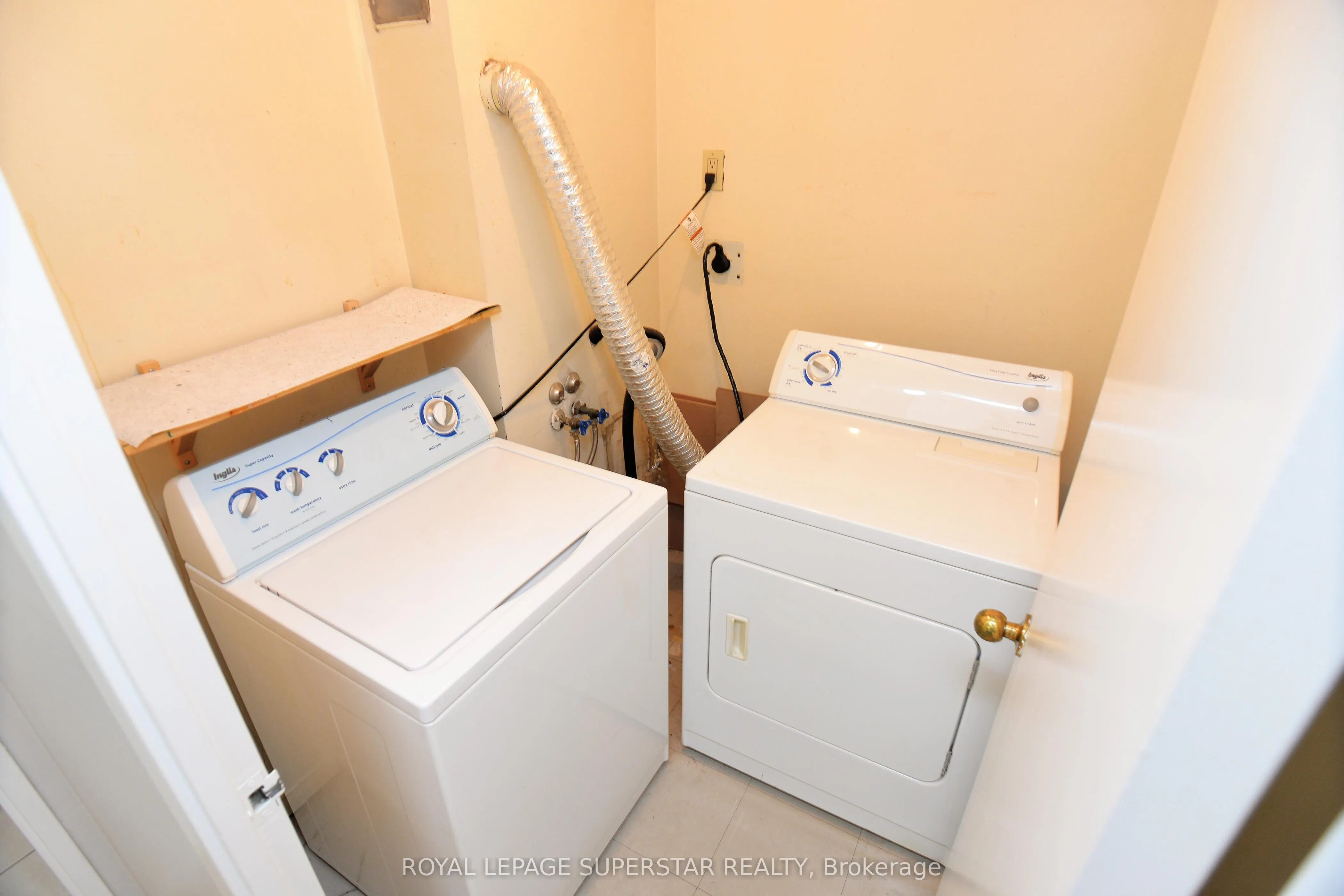 115 Hillcrest Avenue, #215